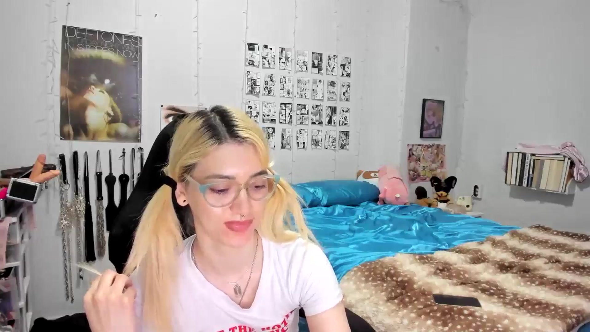 Gallery image thumbnail from AnnaTame's myfreecams stream on, 09/11/2025, 09:24 image 15 of 20