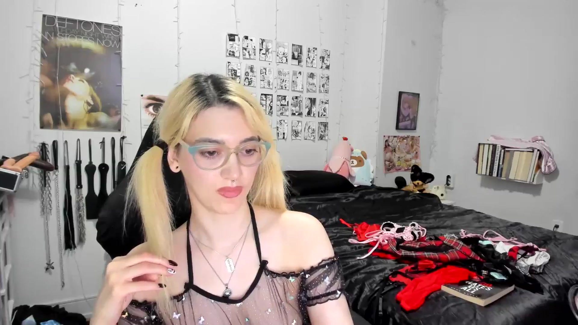 Gallery image thumbnail from AnnaTame's myfreecams stream on, 09/21/2025, 07:03 image 7 of 20