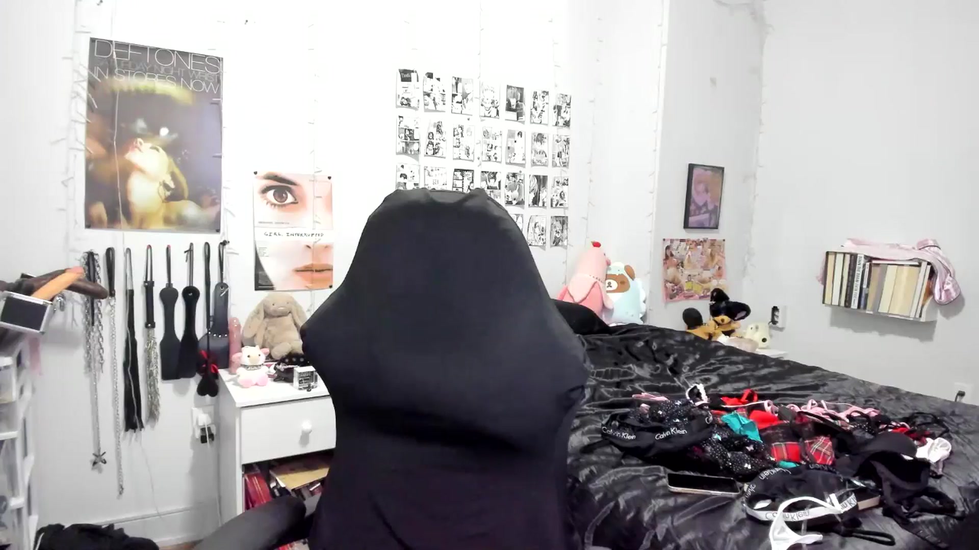 Gallery image thumbnail from AnnaTame's myfreecams stream on, 09/21/2025, 08:34 image 15 of 20