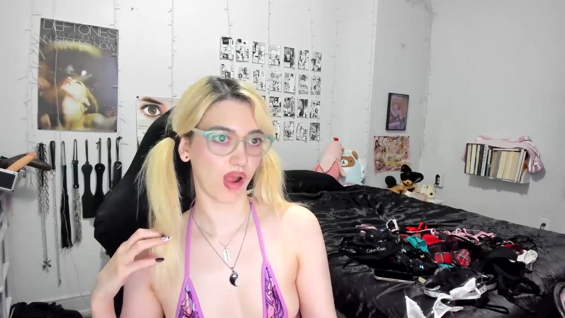 Gallery image thumbnail from AnnaTame's myfreecams stream on, 09/21/2025, 08:34 image 19 of 20