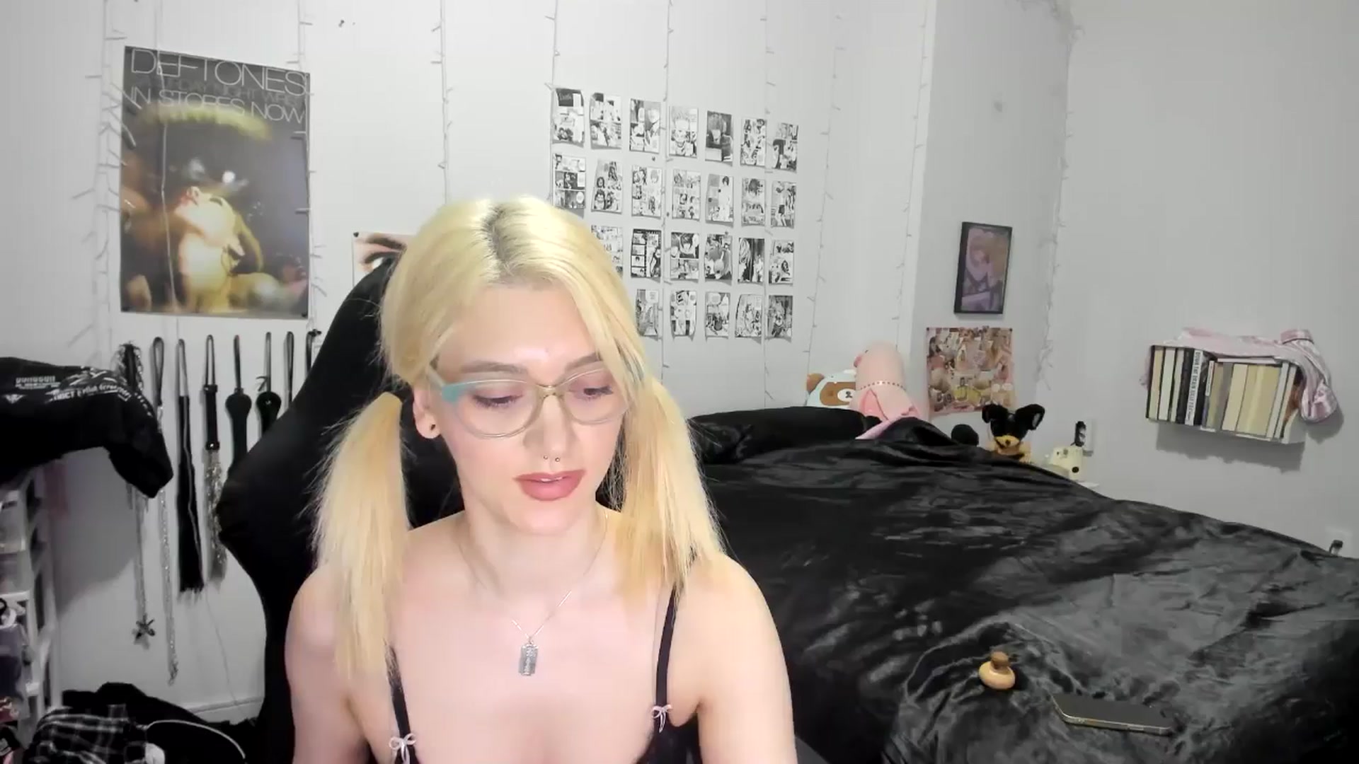 Gallery image thumbnail from AnnaTame's myfreecams stream on, 10/07/2025, 08:24 image 6 of 20