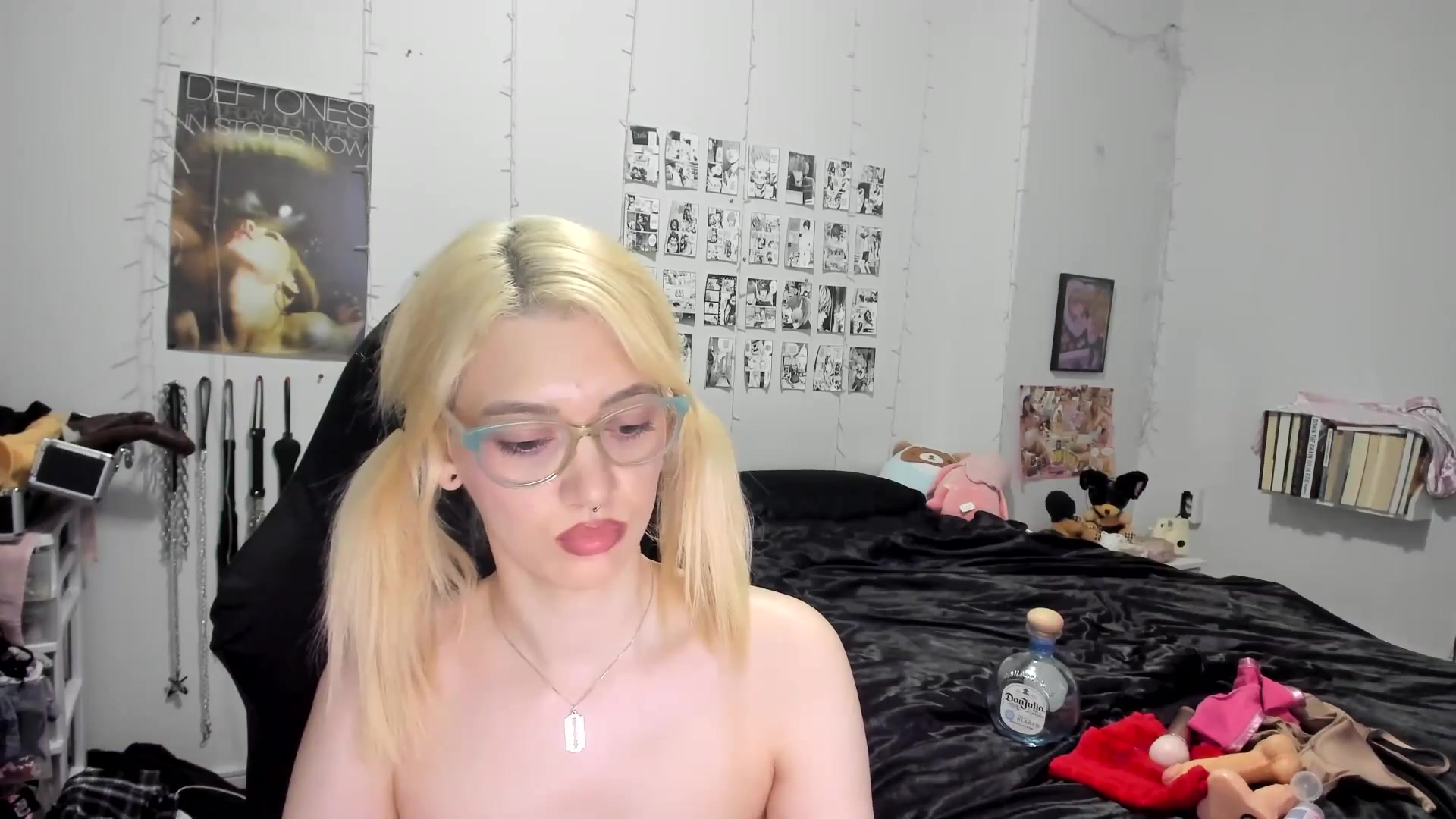 Gallery image thumbnail from AnnaTame's myfreecams stream on, 10/07/2025, 13:16 image 18 of 20