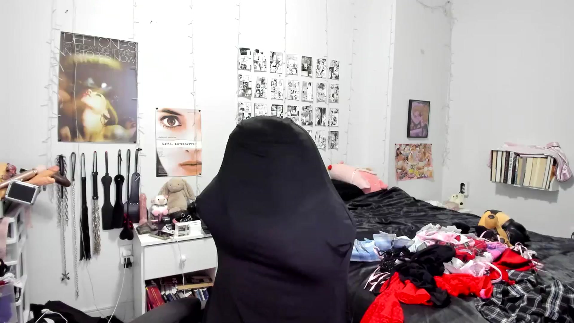 Gallery image thumbnail from AnnaTame's myfreecams stream on, 10/10/2025, 09:41 image 14 of 20