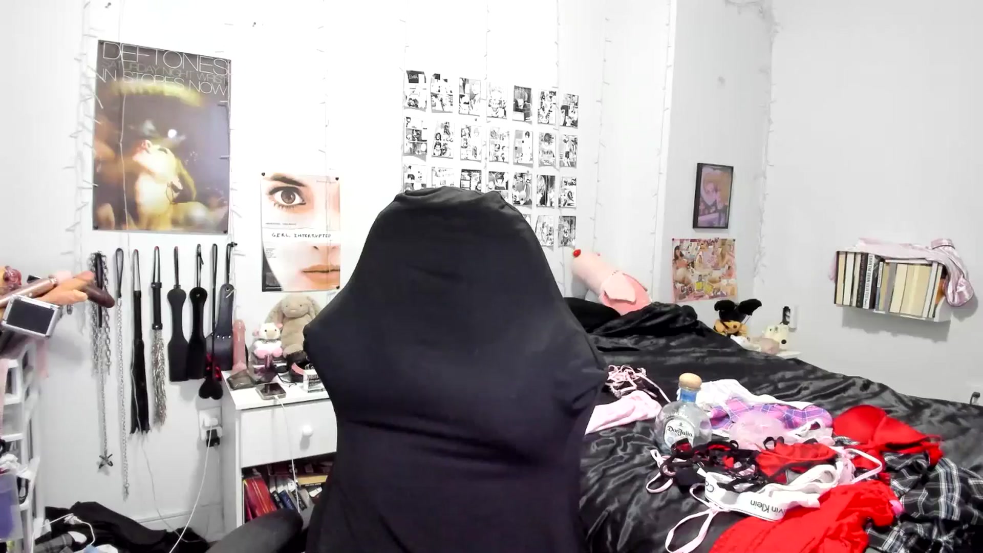 Gallery image thumbnail from AnnaTame's myfreecams stream on, 10/10/2025, 09:41 image 3 of 20