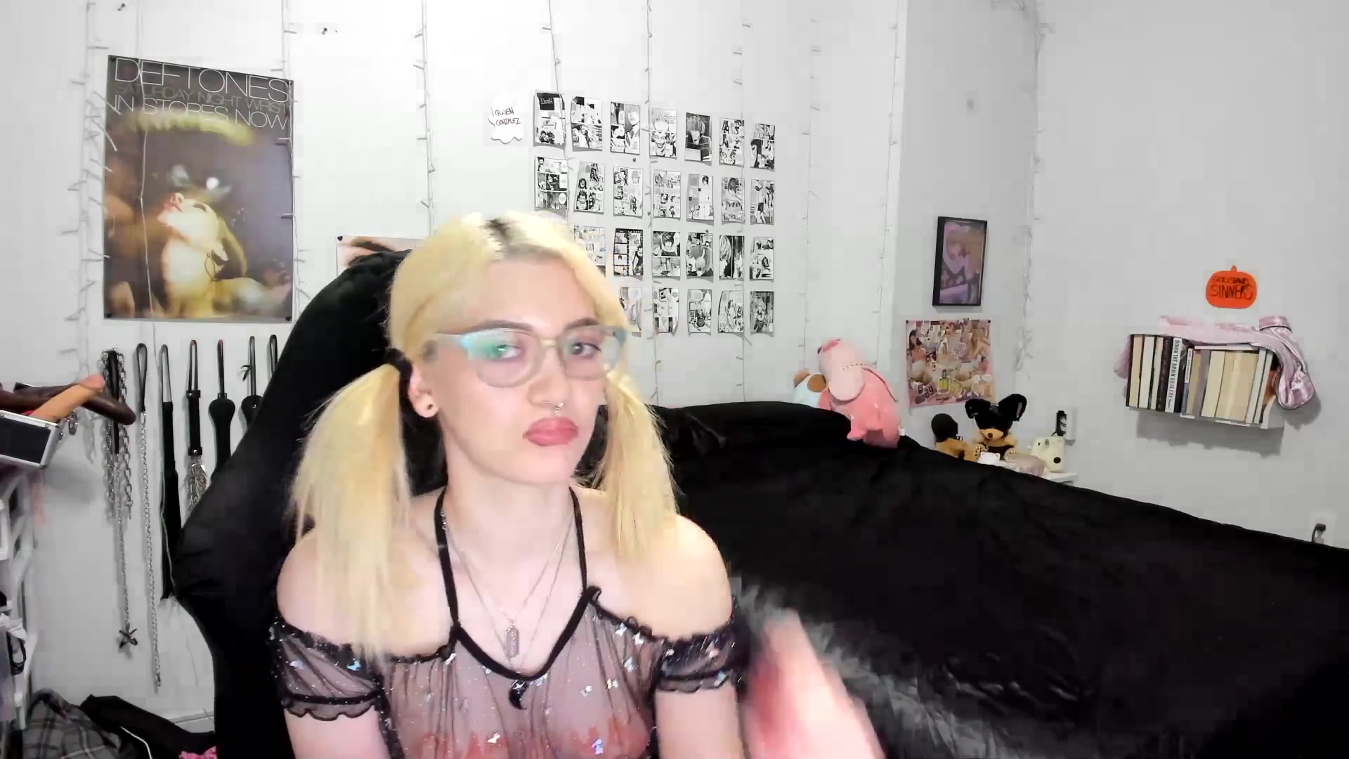 Gallery image thumbnail from AnnaTame's myfreecams stream on, 10/15/2025, 09:57 image 17 of 20