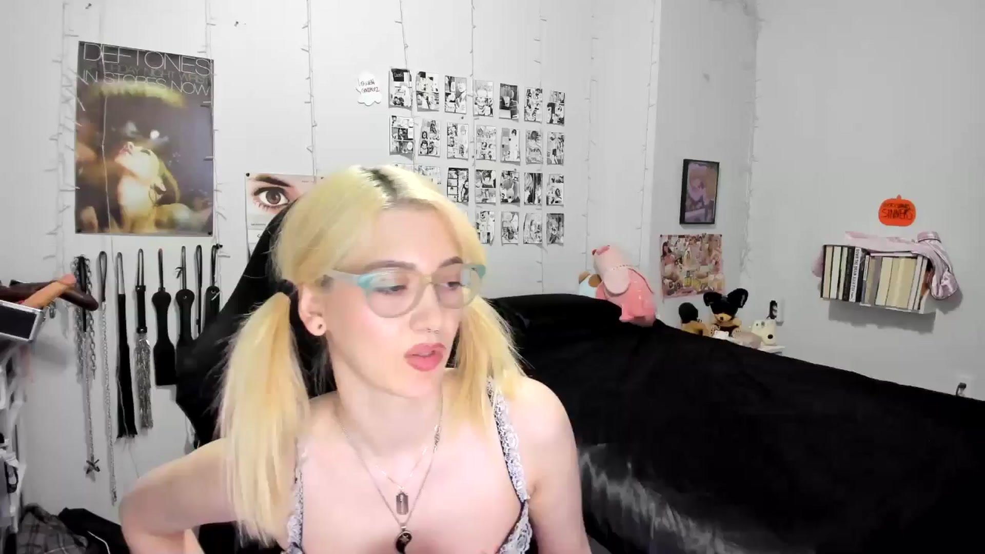 Gallery image thumbnail from AnnaTame's myfreecams stream on, 10/15/2025, 09:57 image 1 of 20