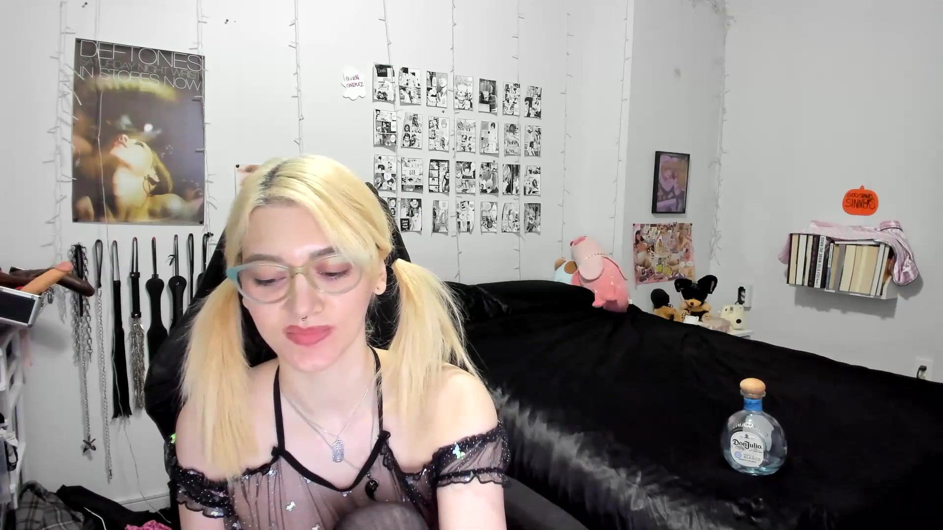 Gallery image thumbnail from AnnaTame's myfreecams stream on, 10/15/2025, 09:57 image 9 of 20