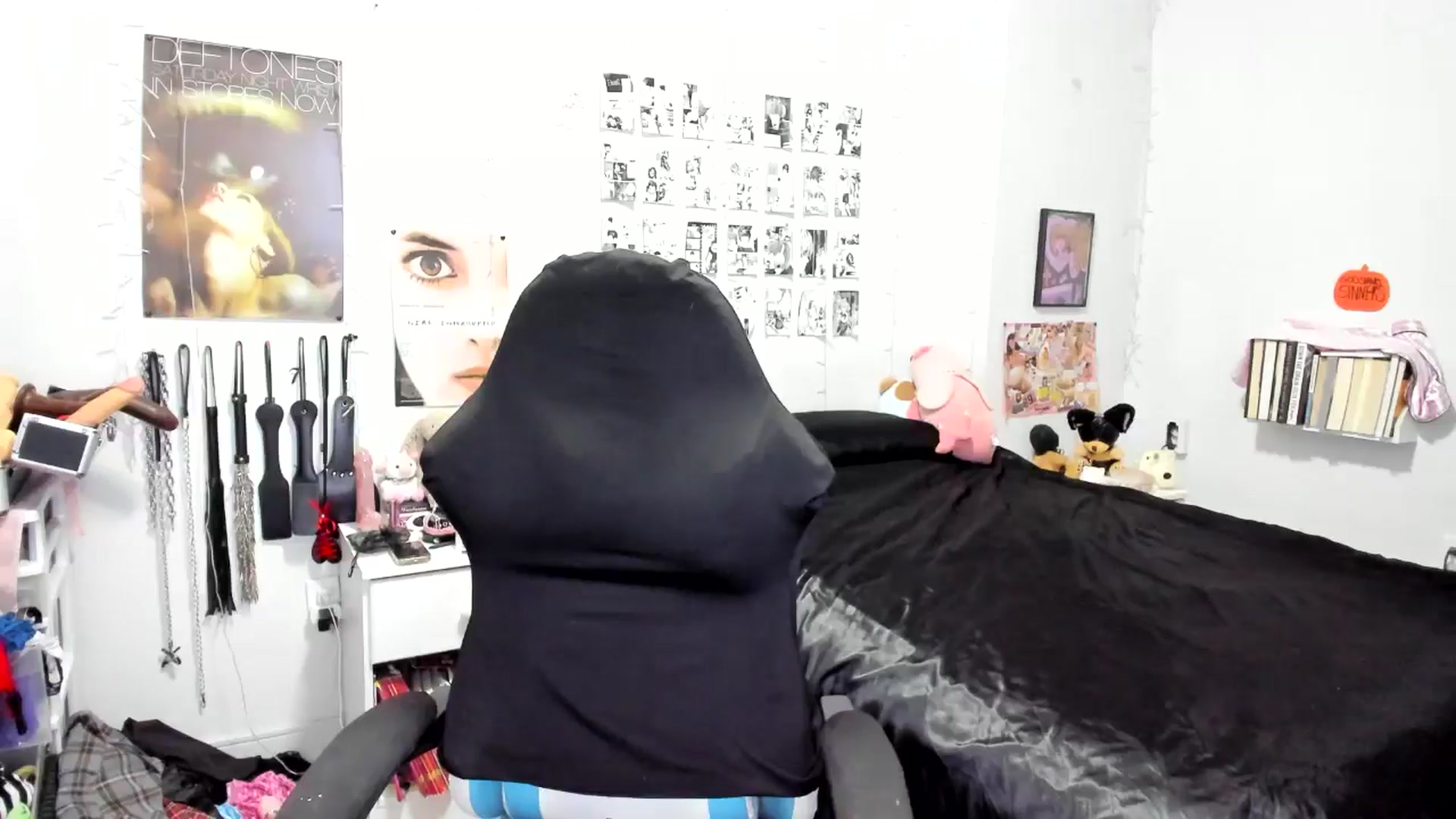 Gallery image thumbnail from AnnaTame's myfreecams stream on, 10/15/2025, 10:28 image 14 of 20