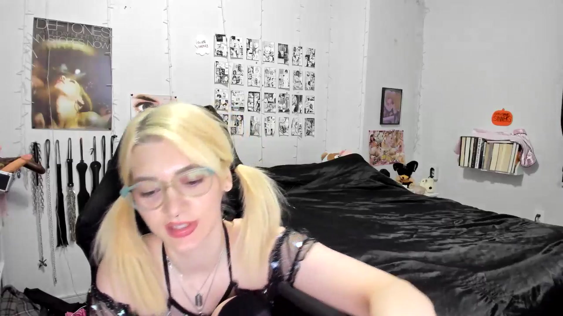 Gallery image thumbnail from AnnaTame's myfreecams stream on, 10/15/2025, 12:04 image 8 of 20