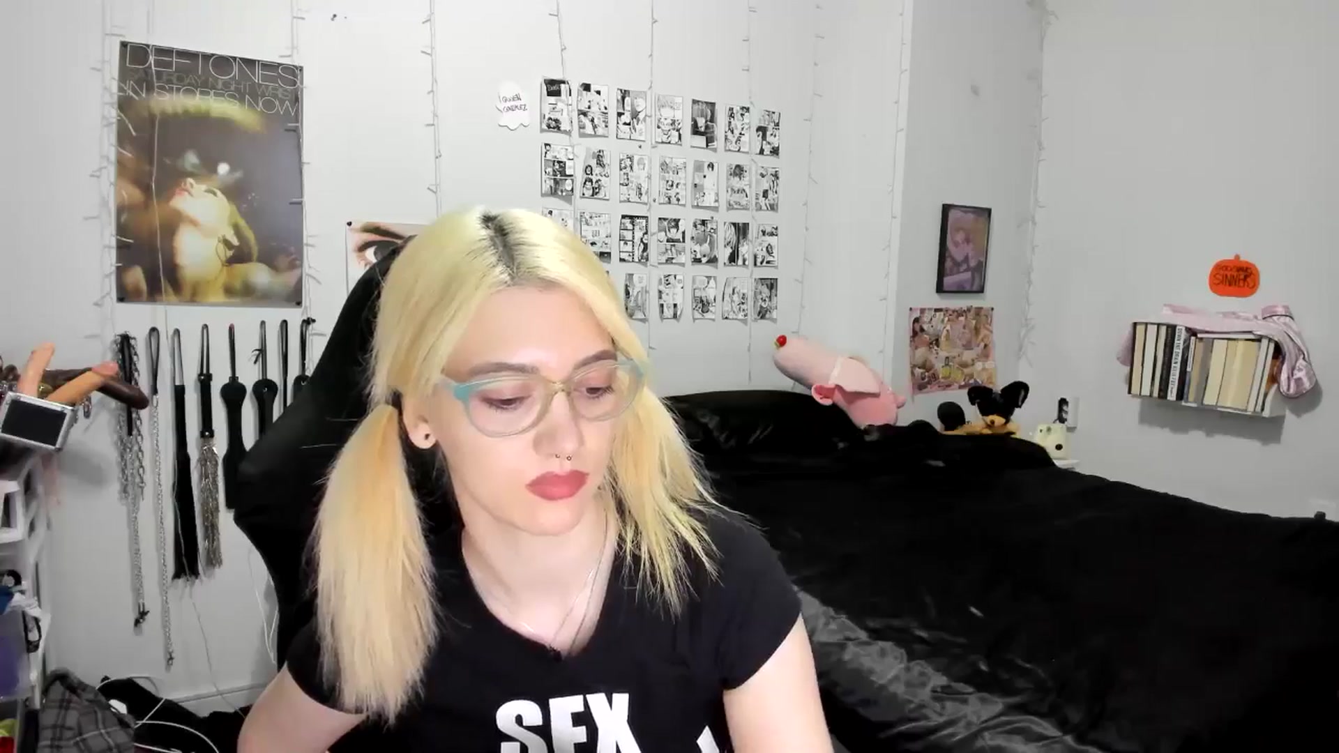 Gallery image thumbnail from AnnaTame's myfreecams stream on, 10/16/2025, 11:14 image 12 of 20