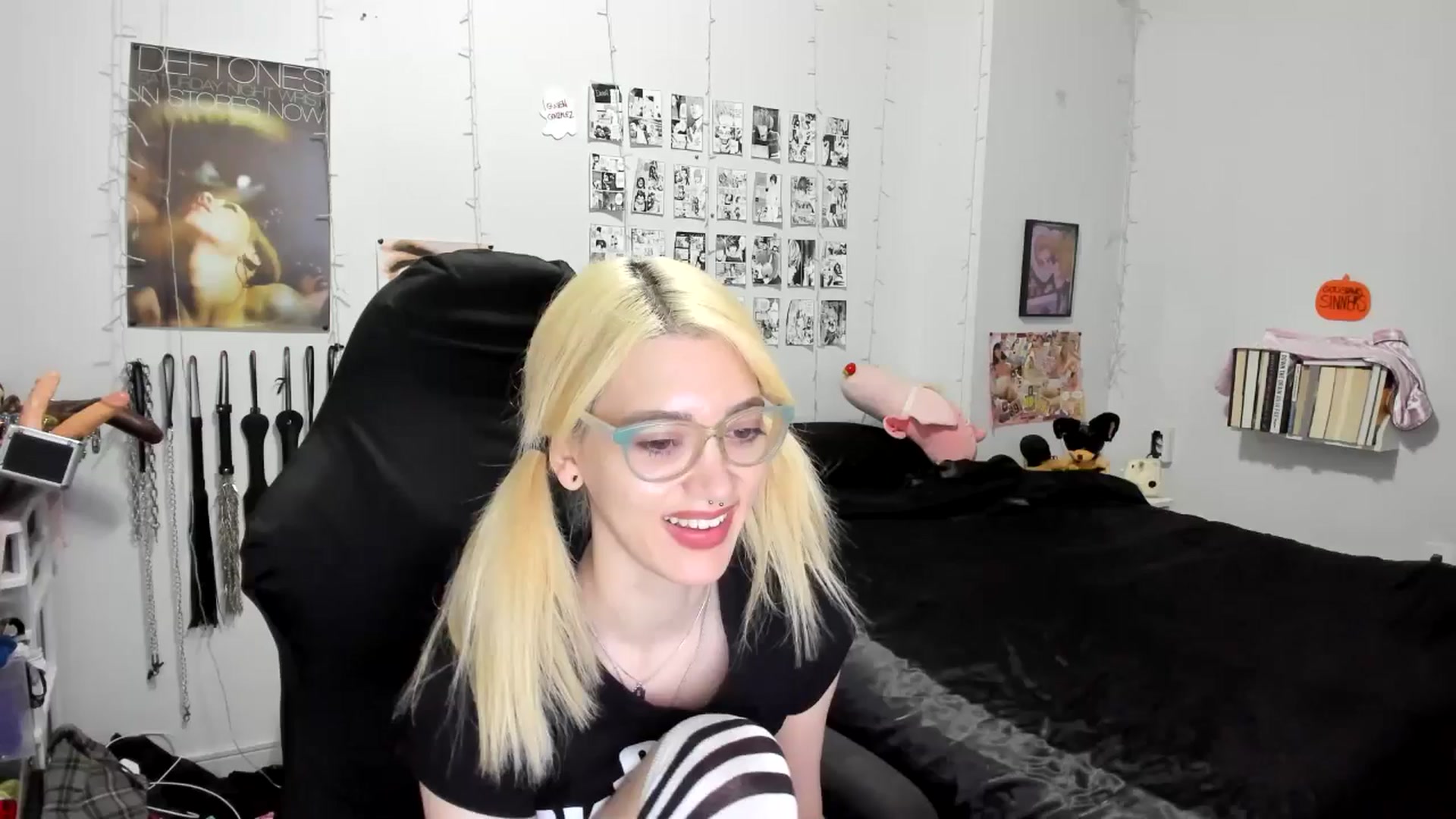 Gallery image thumbnail from AnnaTame's myfreecams stream on, 10/16/2025, 11:14 image 18 of 20