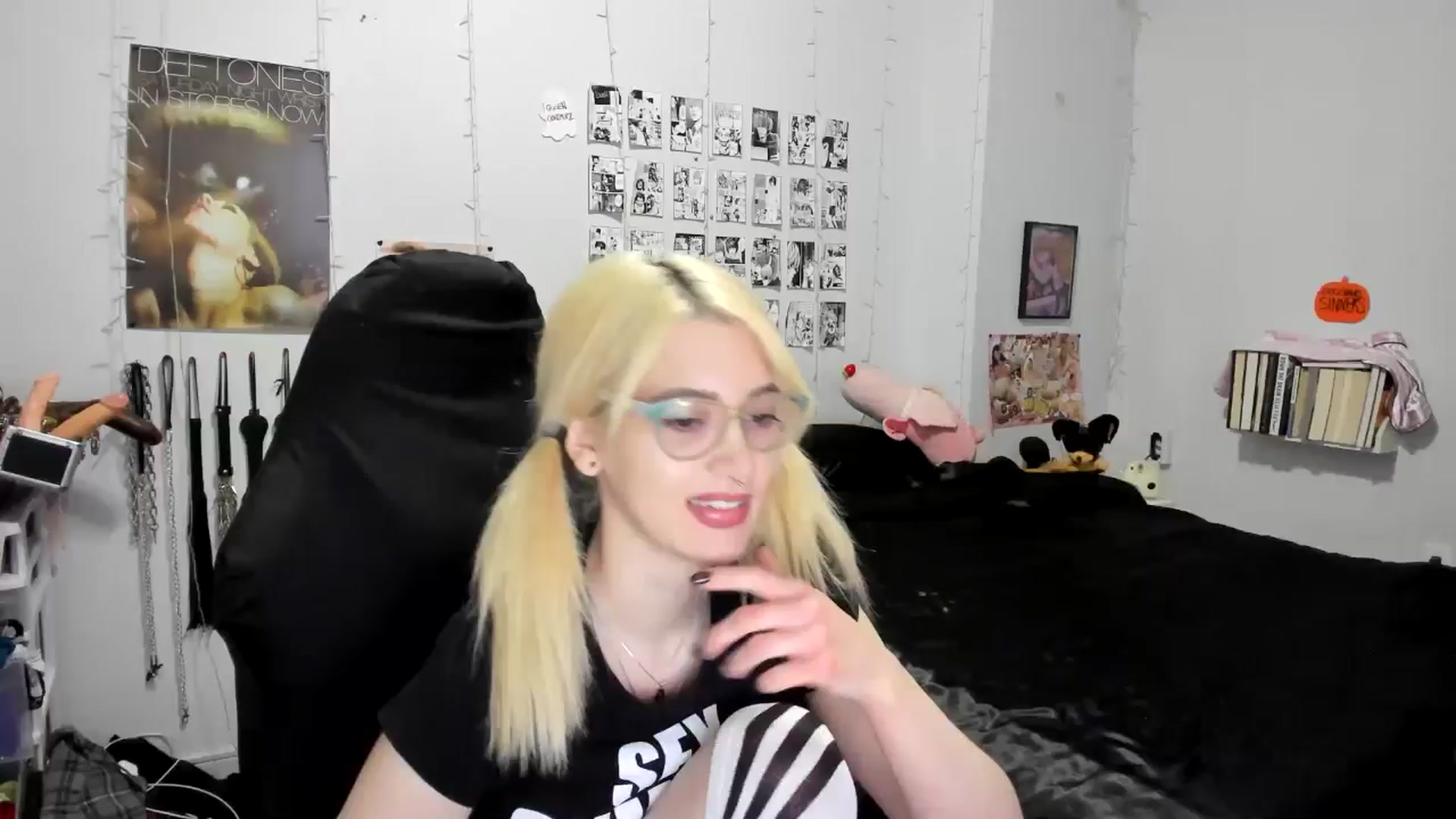 Gallery image thumbnail from AnnaTame's myfreecams stream on, 10/16/2025, 11:14 image 4 of 20