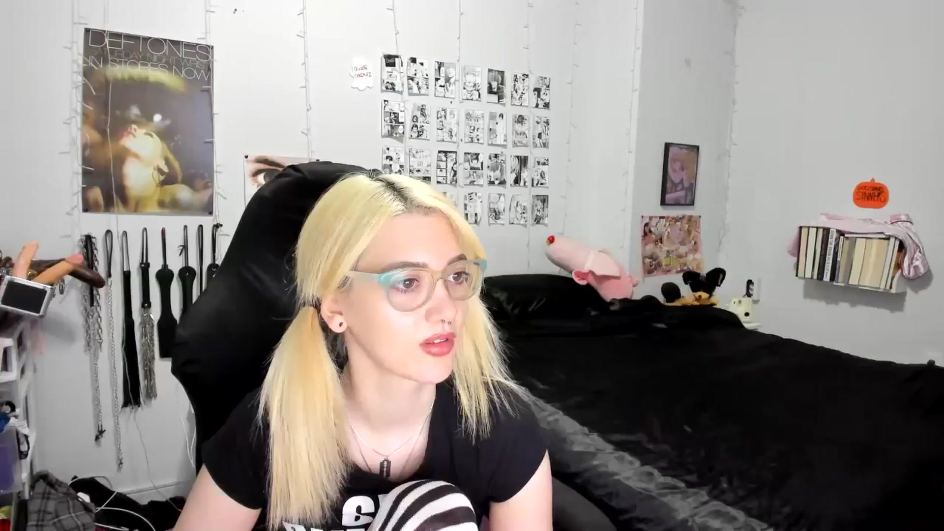 Gallery image thumbnail from AnnaTame's myfreecams stream on, 10/16/2025, 11:14 image 17 of 20