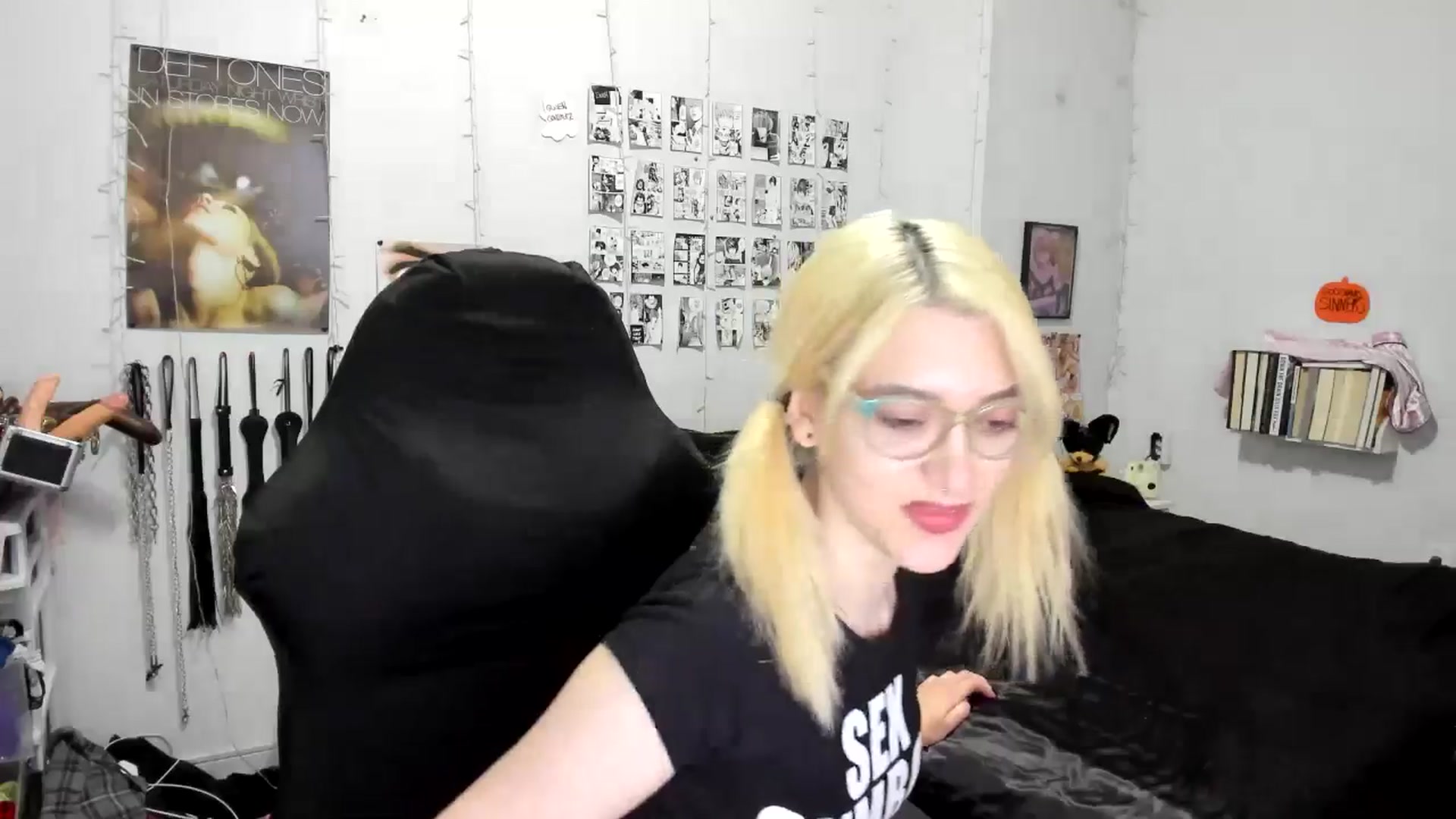 Gallery image thumbnail from AnnaTame's myfreecams stream on, 10/16/2025, 11:14 image 11 of 20