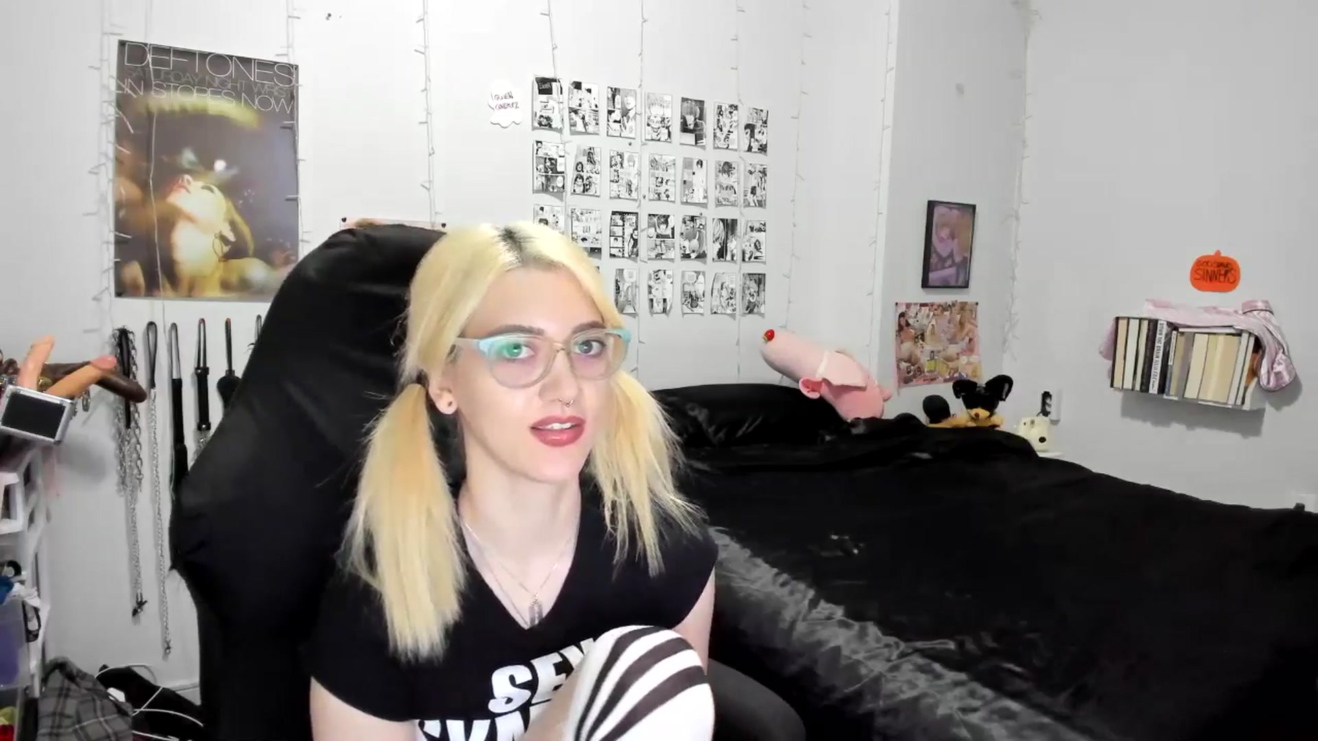 Gallery image thumbnail from AnnaTame's myfreecams stream on, 10/16/2025, 11:14 image 5 of 20