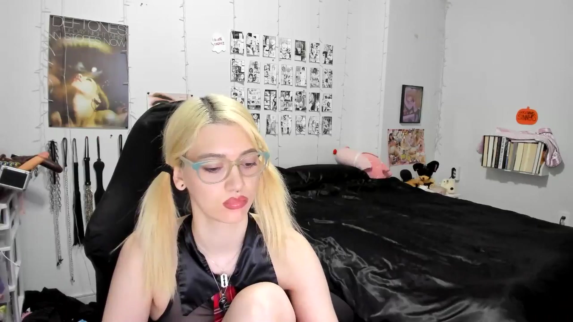 Gallery image thumbnail from AnnaTame's myfreecams stream on, 10/17/2025, 08:26 image 7 of 20