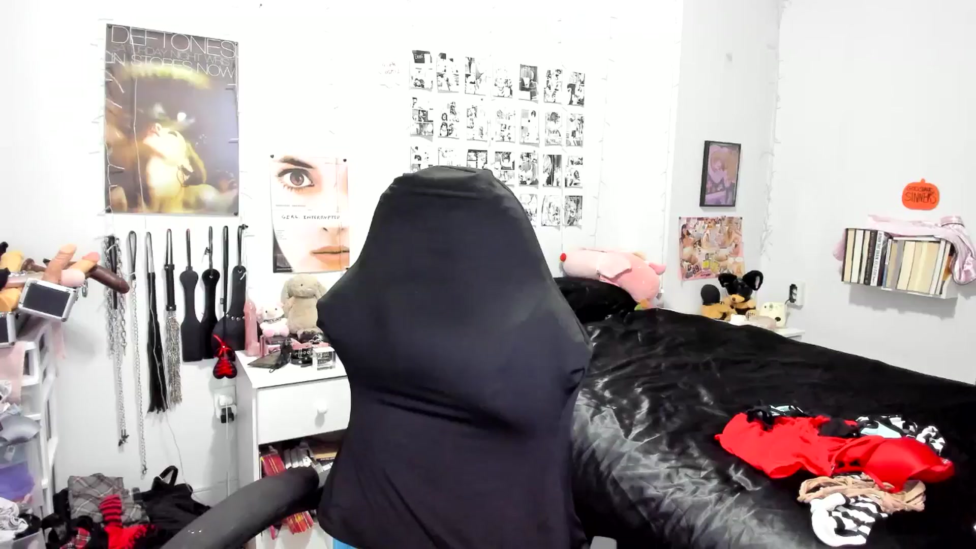 Gallery image thumbnail from AnnaTame's myfreecams stream on, 10/19/2025, 07:14 image 2 of 20