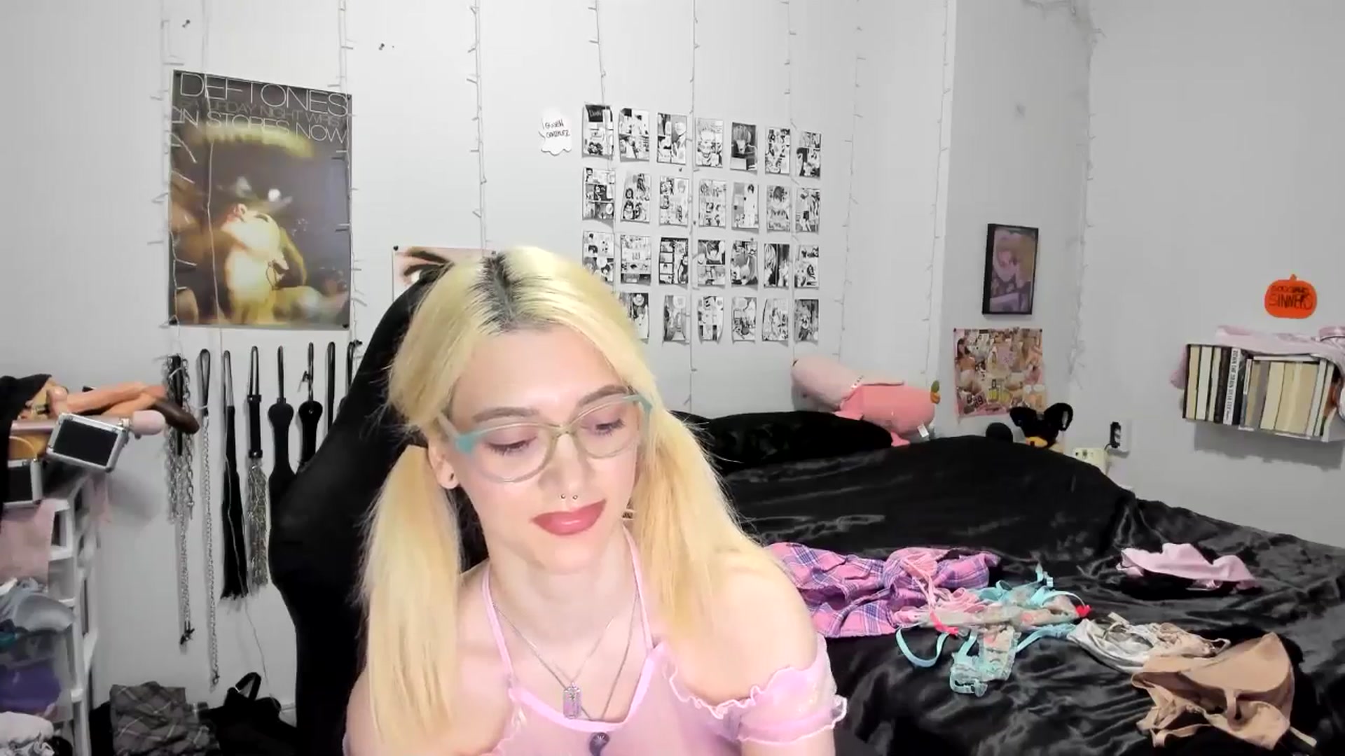Gallery image thumbnail from AnnaTame's myfreecams stream on, 10/20/2025, 06:43 image 11 of 20