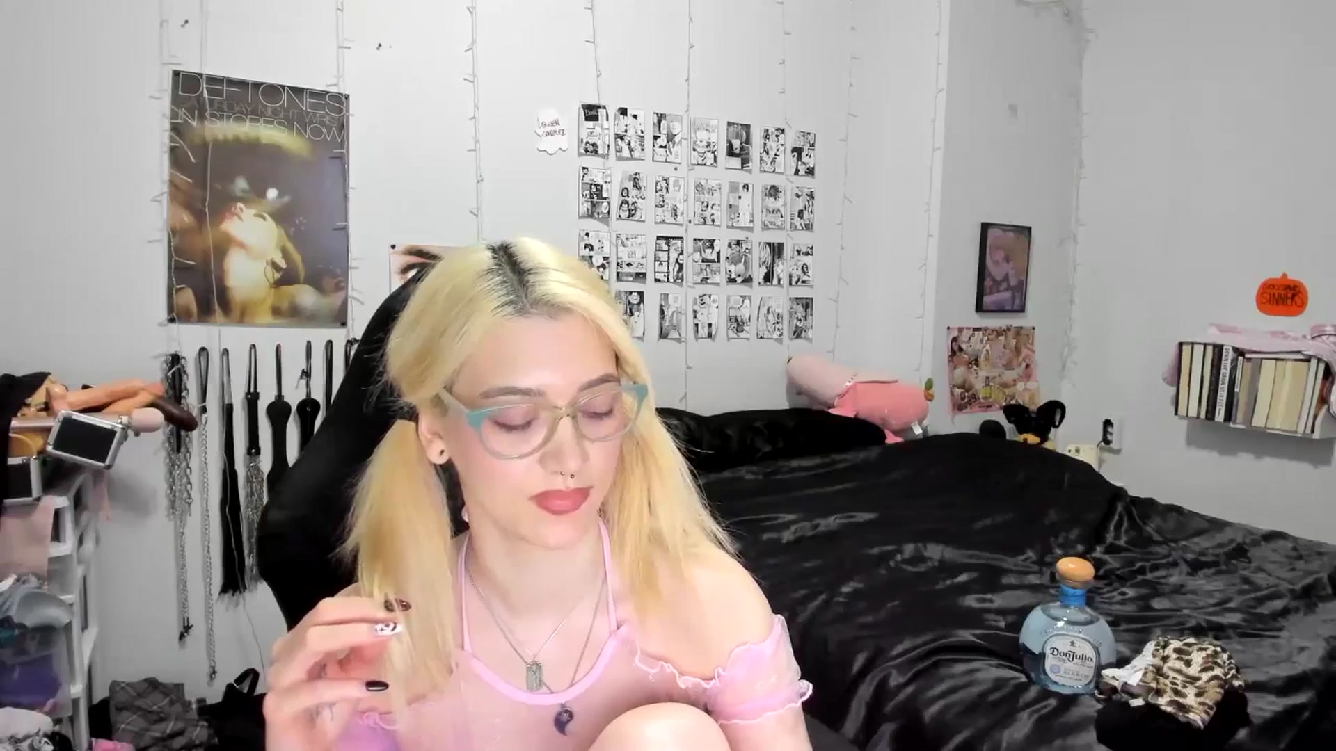Gallery image thumbnail from AnnaTame's myfreecams stream on, 10/20/2025, 06:43 image 15 of 20