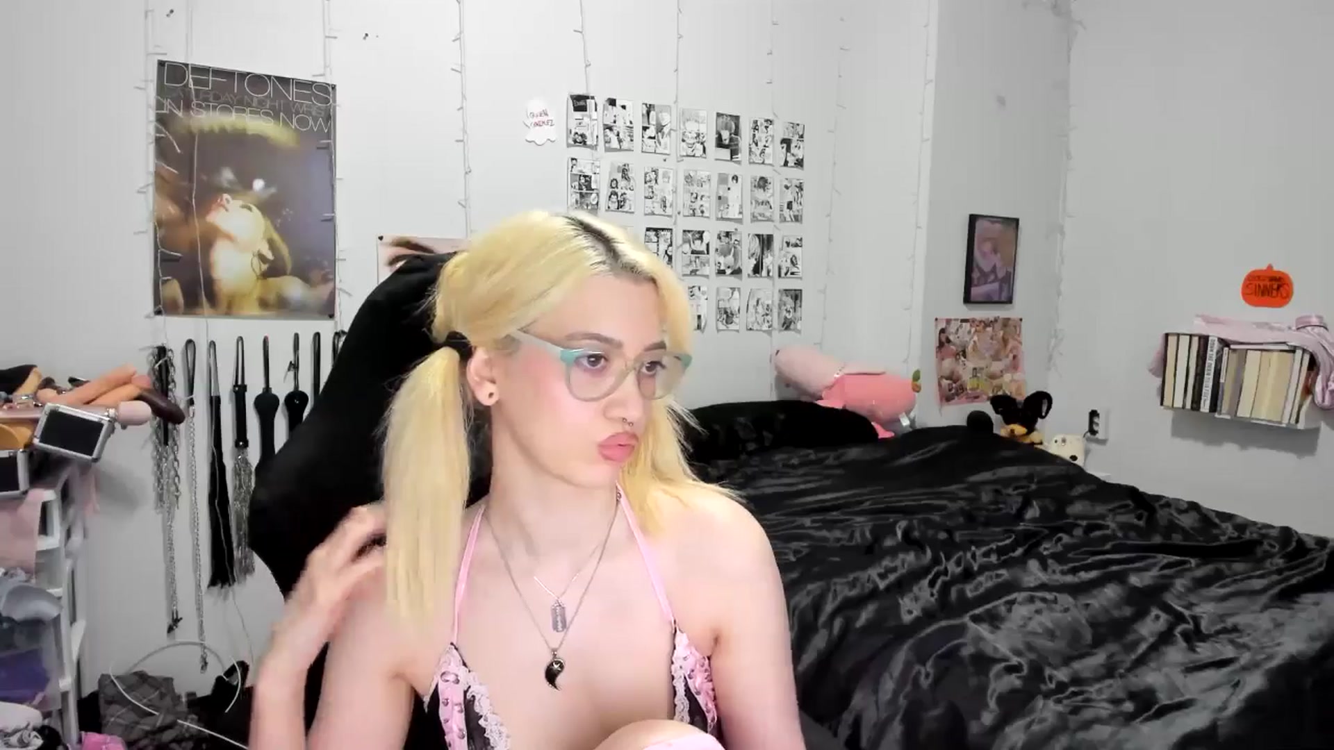 Gallery image thumbnail from AnnaTame's myfreecams stream on, 10/20/2025, 08:17 image 11 of 20