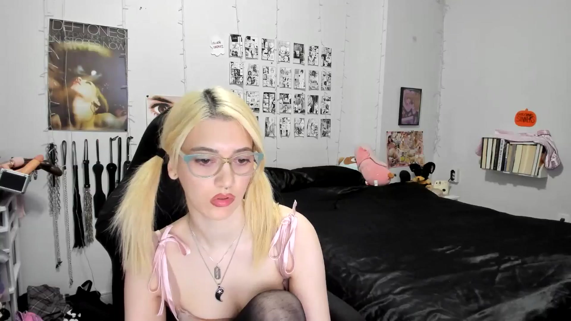 Gallery image thumbnail from AnnaTame's myfreecams stream on, 10/22/2025, 06:07 image 3 of 20