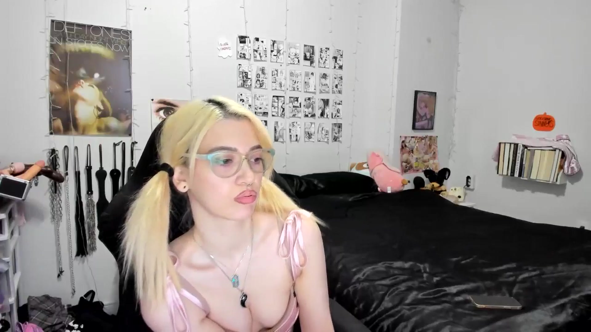 Gallery image thumbnail from AnnaTame's myfreecams stream on, 10/22/2025, 06:07 image 14 of 20