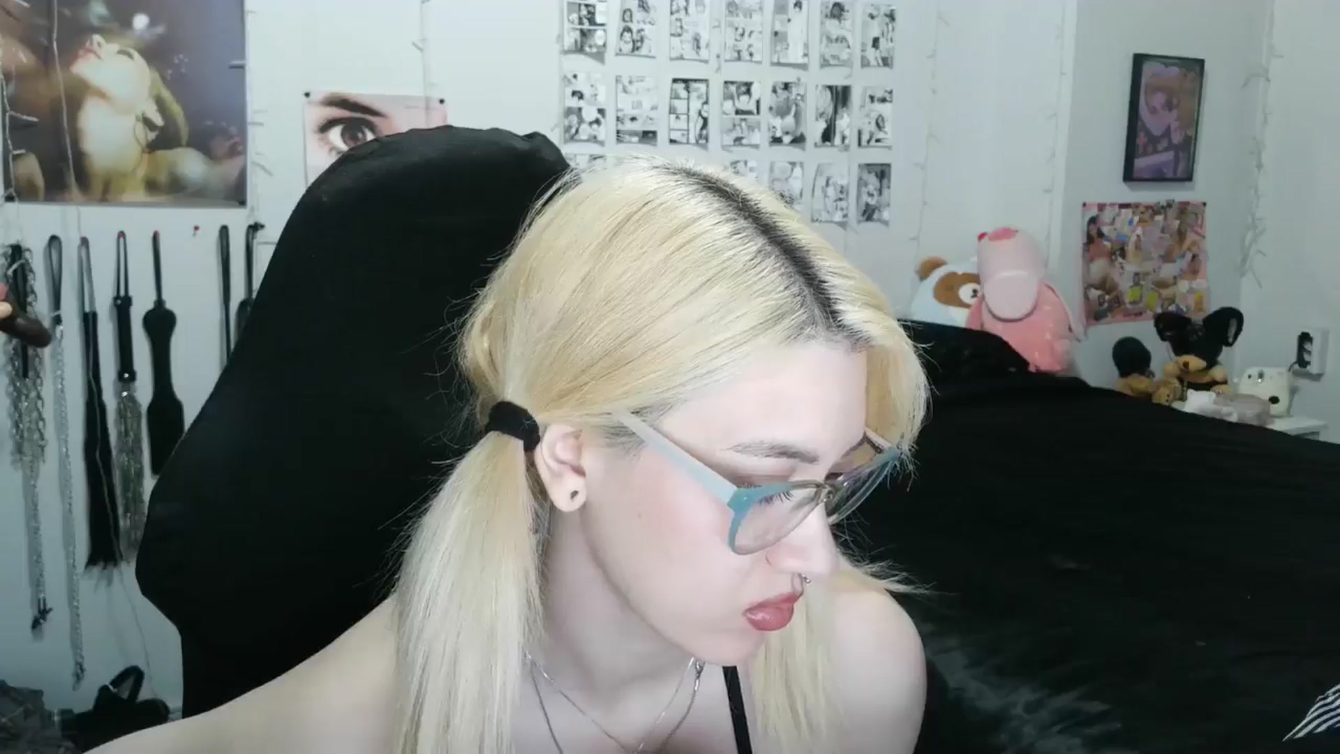 Gallery image thumbnail from AnnaTame's myfreecams stream on, 10/23/2025, 06:50 image 4 of 20