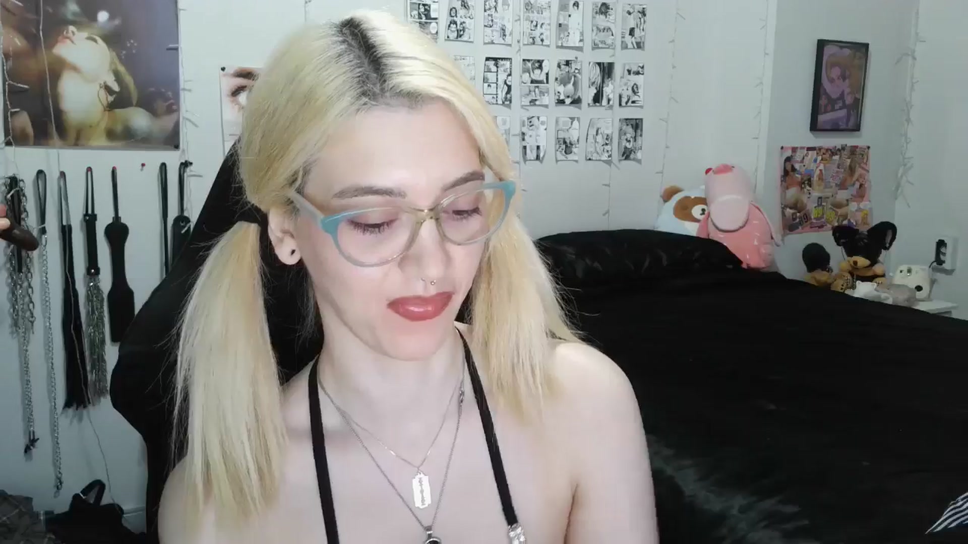 Gallery image thumbnail from AnnaTame's myfreecams stream on, 10/23/2025, 06:50 image 2 of 20