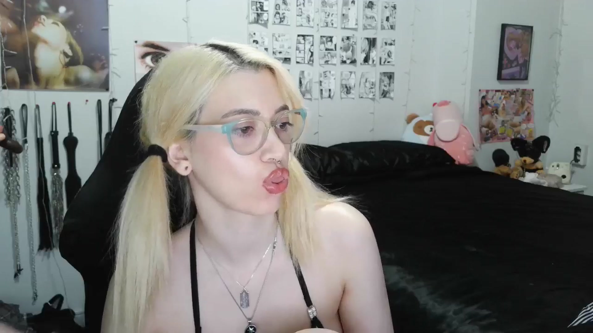 Gallery image thumbnail from AnnaTame's myfreecams stream on, 10/23/2025, 06:50 image 3 of 20