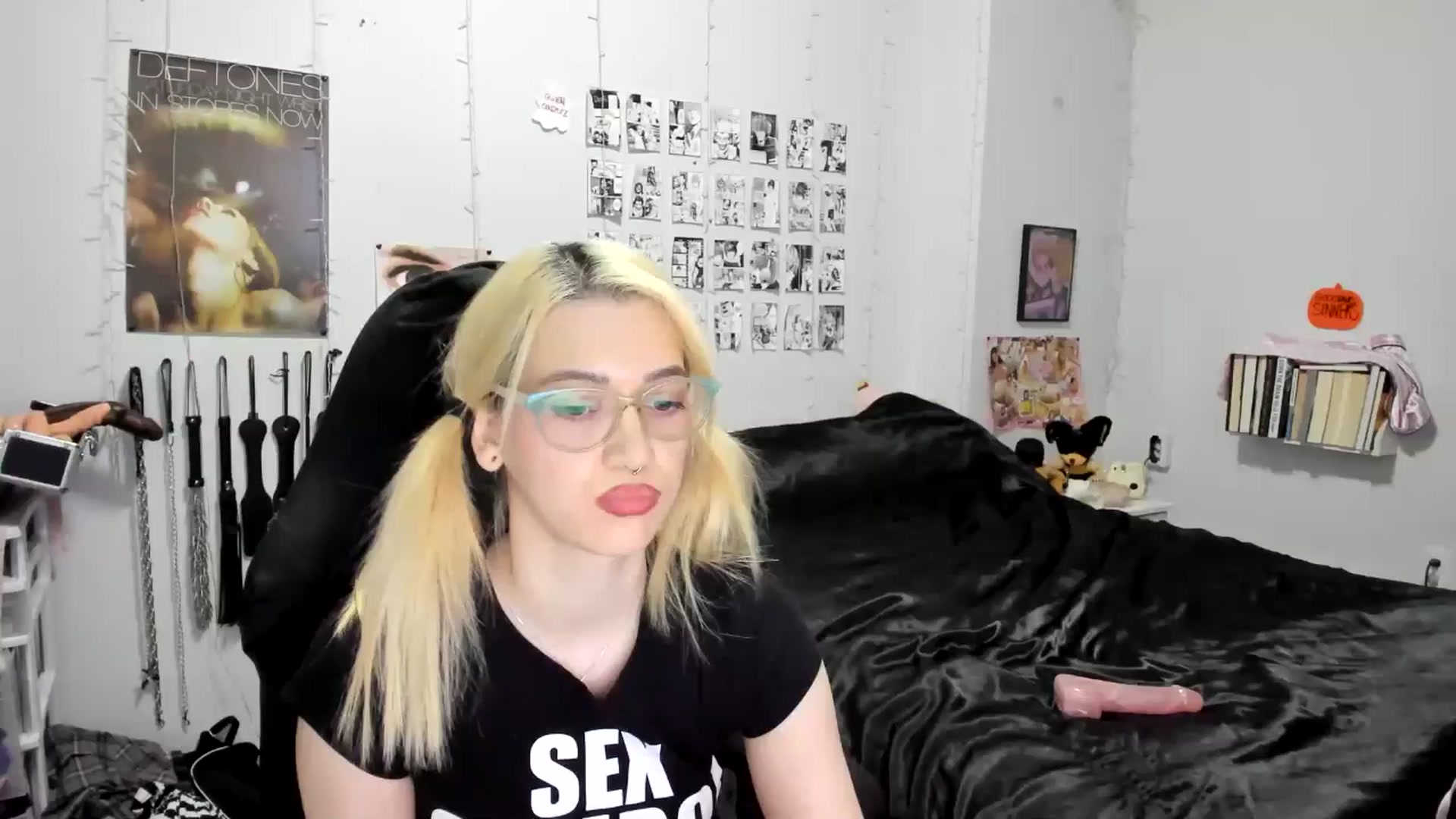 Gallery image thumbnail from AnnaTame's myfreecams stream on, 10/28/2025, 05:54 image 7 of 20