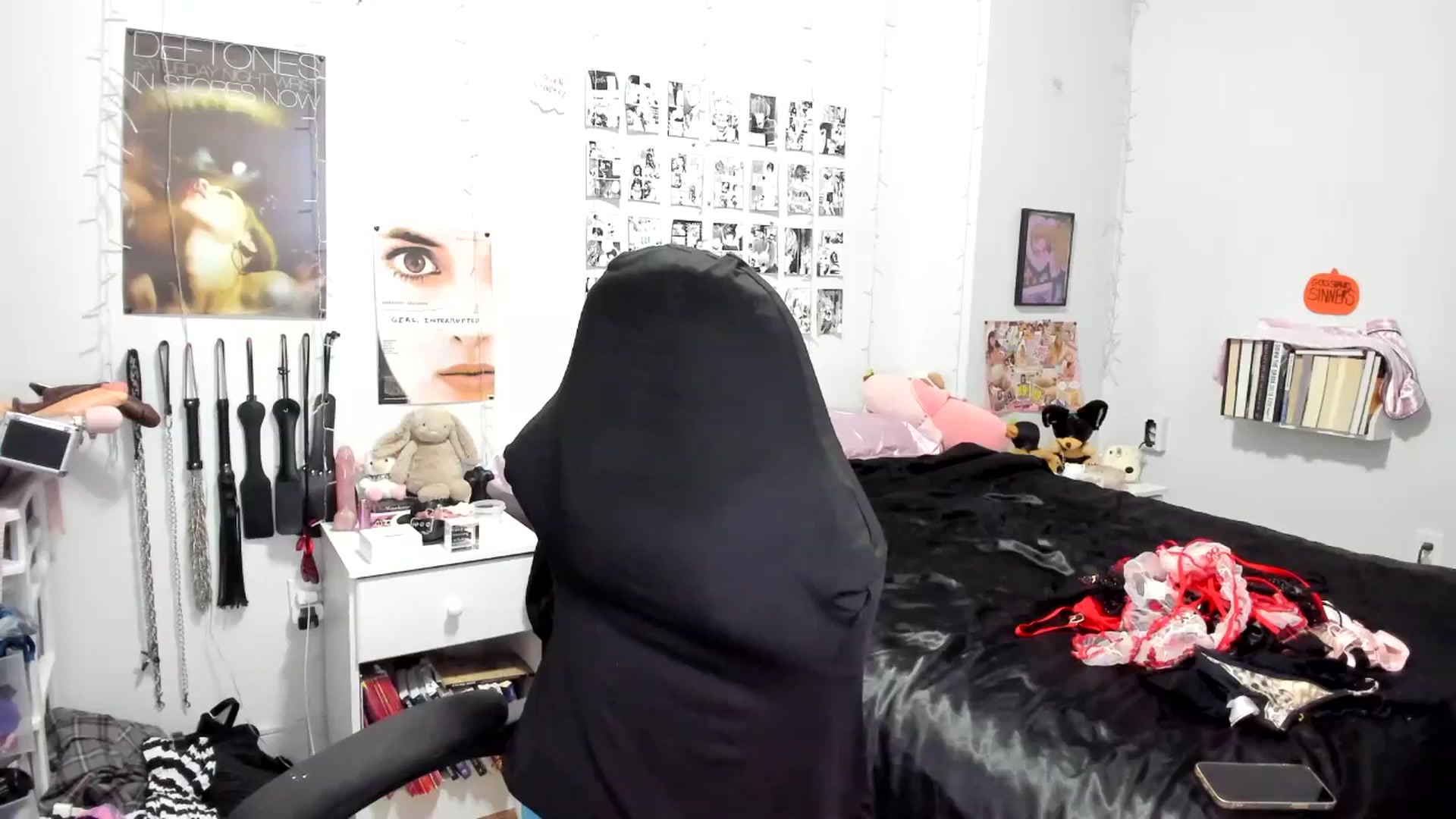 Gallery image thumbnail from AnnaTame's myfreecams stream on, 10/29/2025, 05:10 image 13 of 20