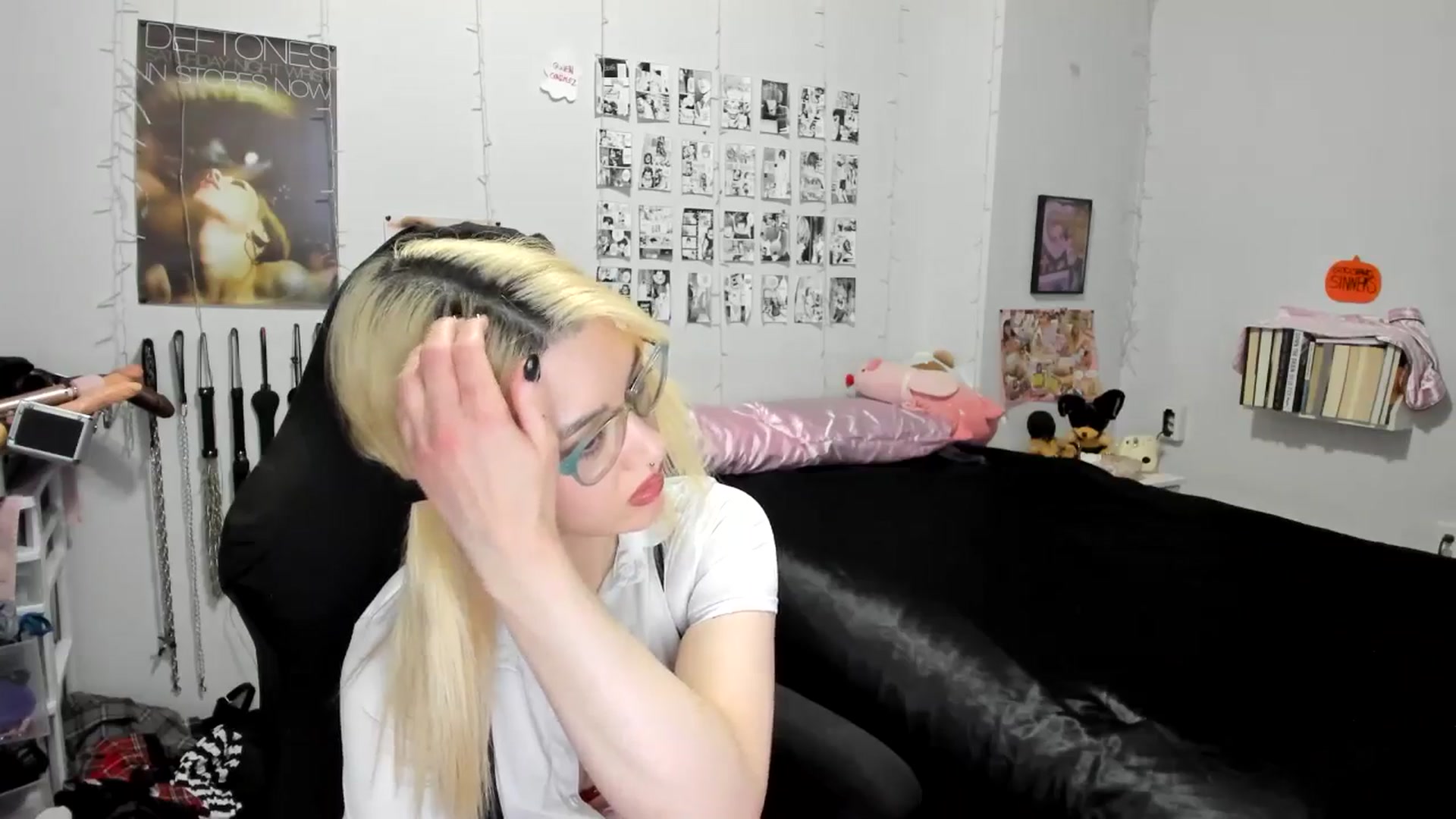Gallery image thumbnail from AnnaTame's myfreecams stream on, 10/30/2025, 05:36 image 18 of 20