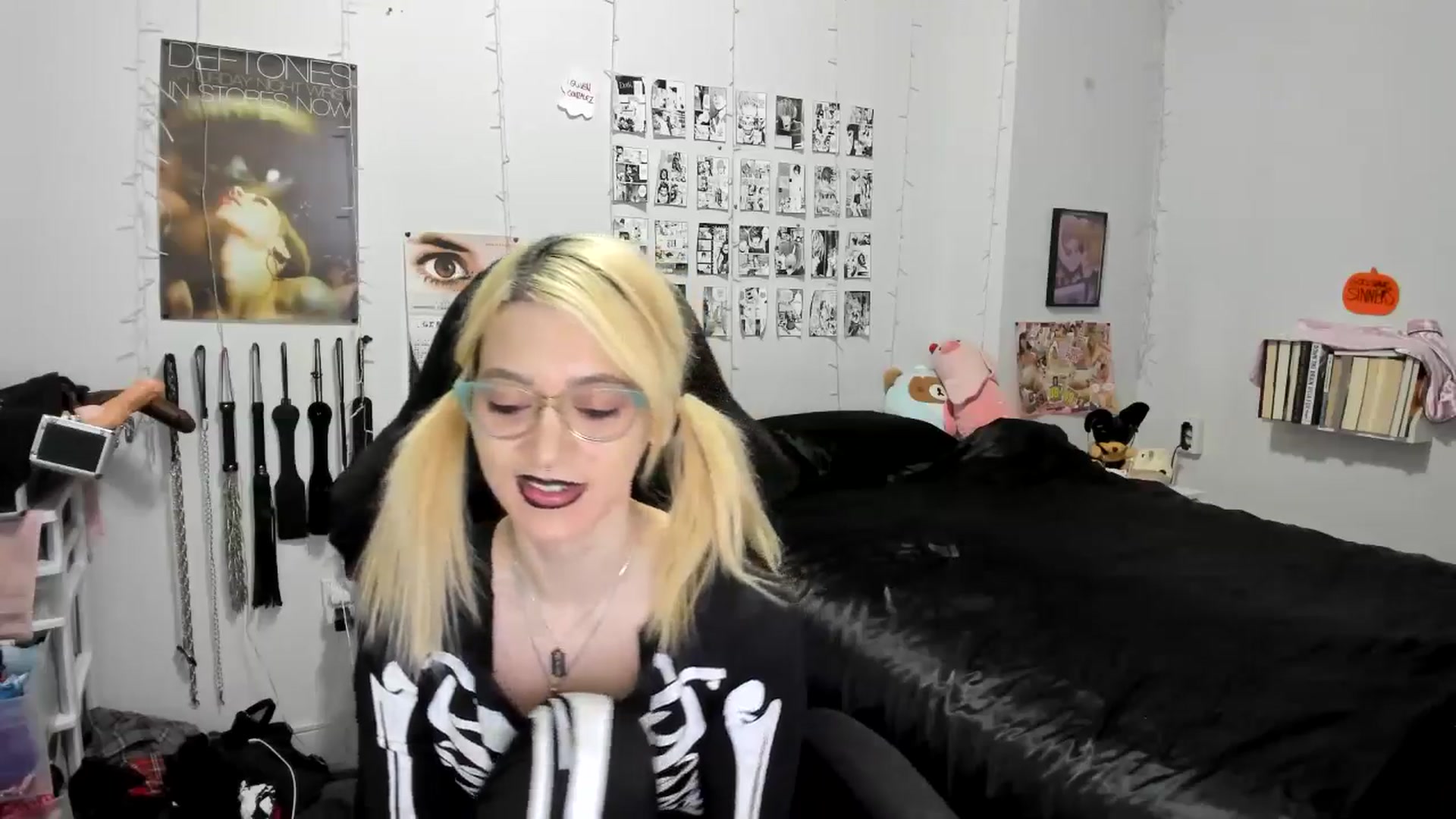 Gallery image thumbnail from AnnaTame's myfreecams stream on, 11/02/2025, 04:01 image 9 of 20