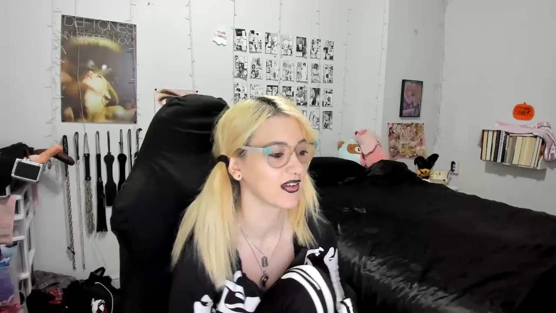 Gallery image thumbnail from AnnaTame's myfreecams stream on, 11/02/2025, 04:01 image 12 of 20