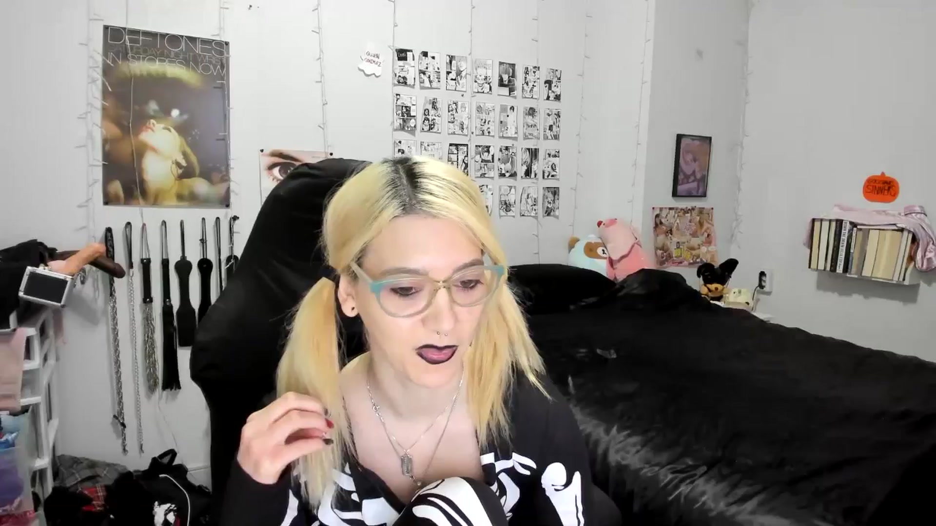 Gallery image thumbnail from AnnaTame's myfreecams stream on, 11/02/2025, 04:01 image 1 of 20