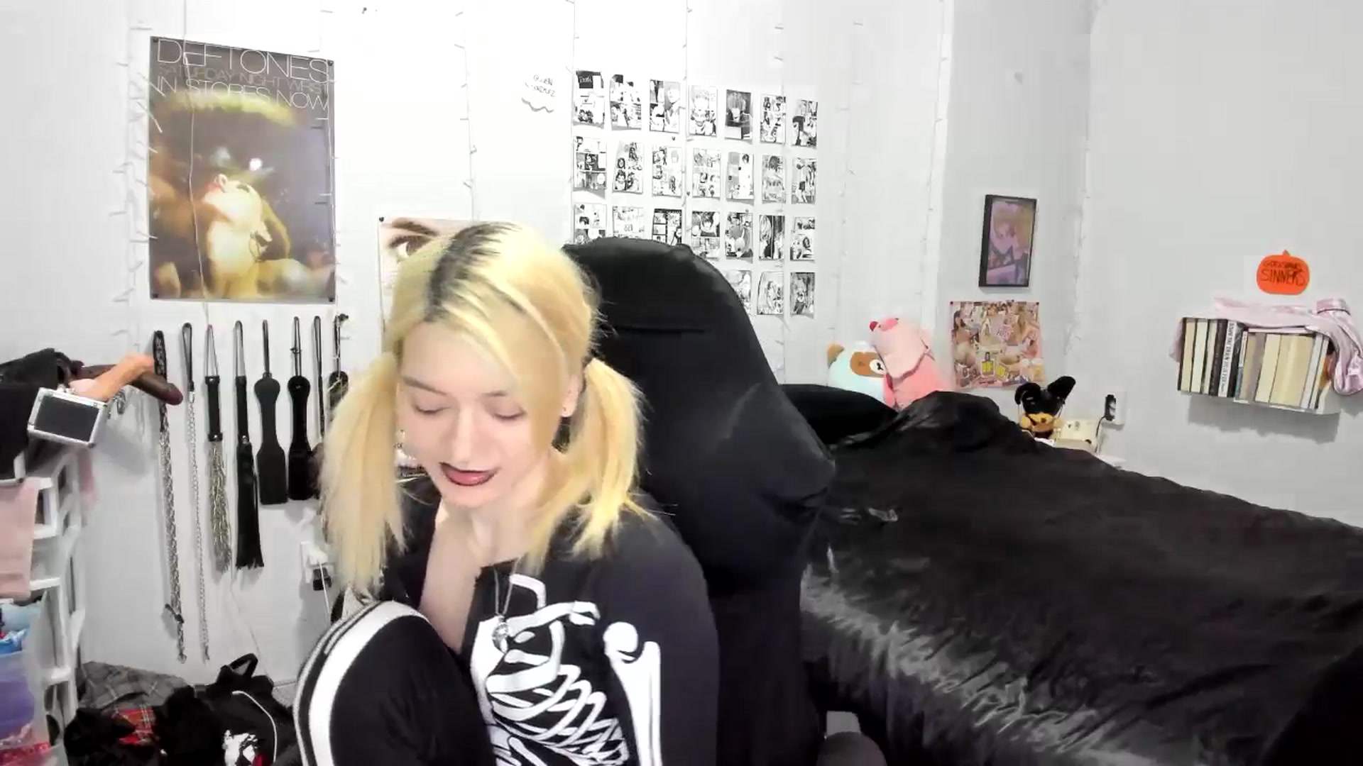 Gallery image thumbnail from AnnaTame's myfreecams stream on, 11/02/2025, 04:01 image 8 of 20