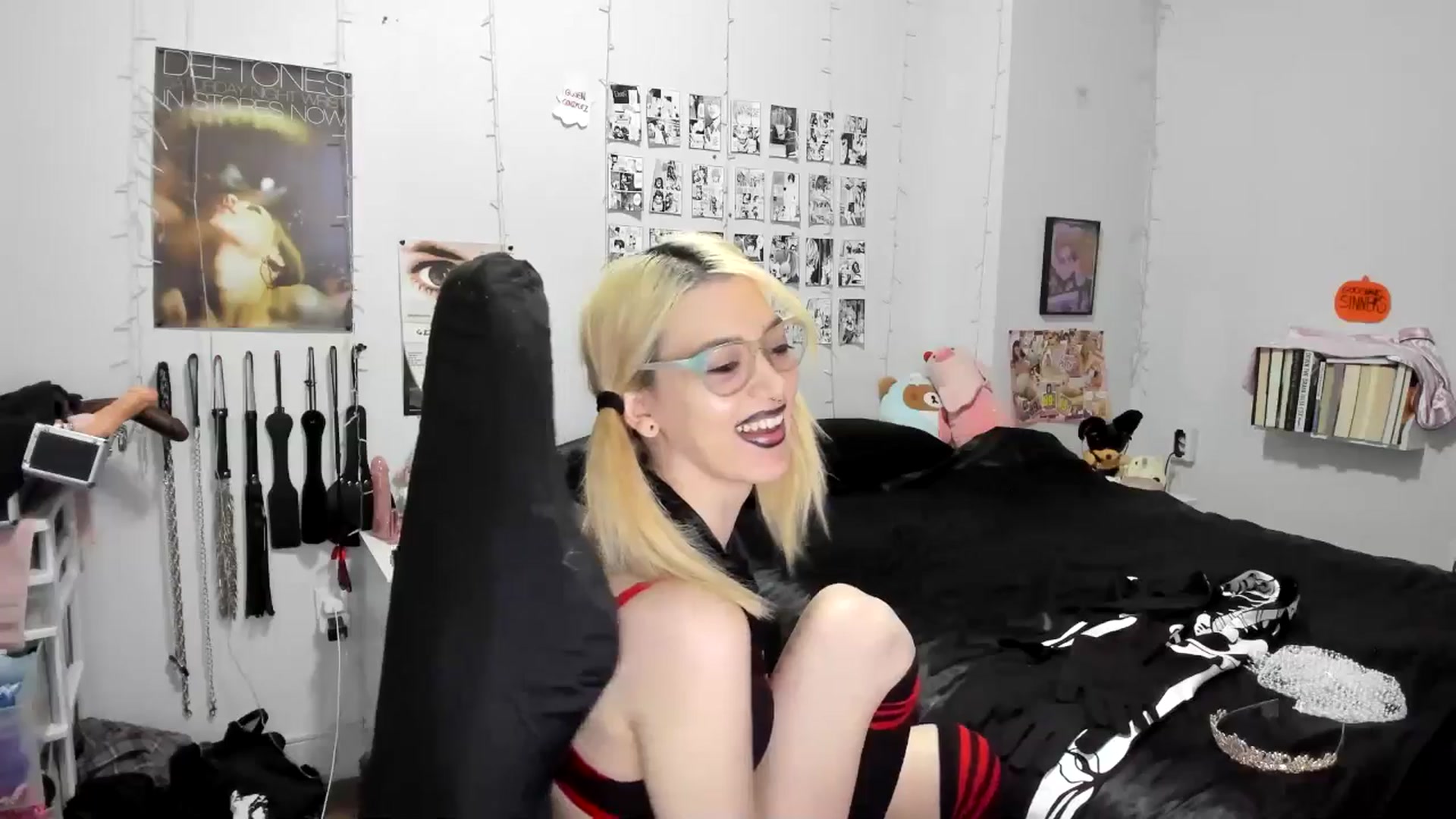 Gallery image thumbnail from AnnaTame's myfreecams stream on, 11/02/2025, 06:15 image 7 of 20