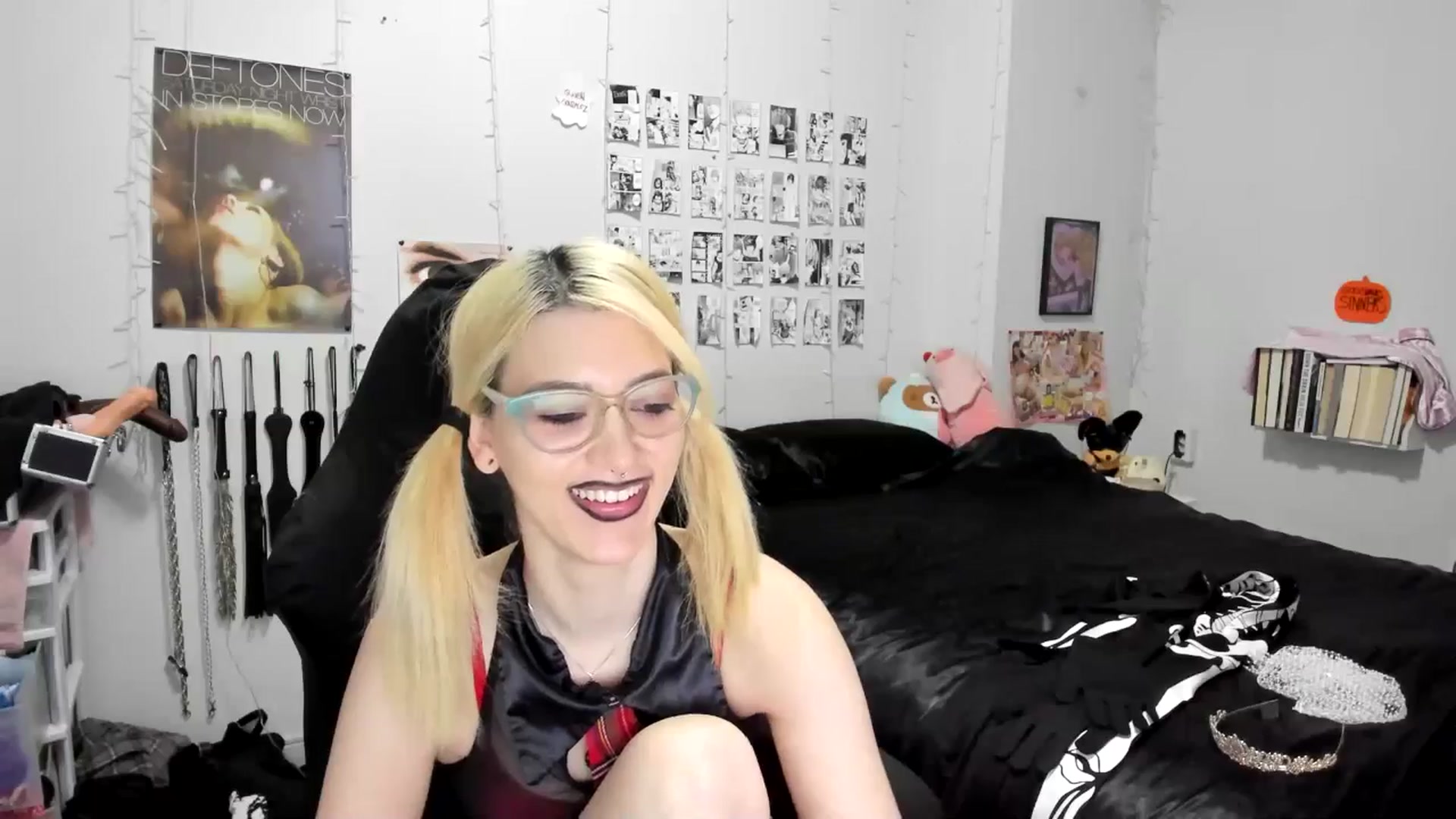 Gallery image thumbnail from AnnaTame's myfreecams stream on, 11/02/2025, 06:15 image 8 of 20