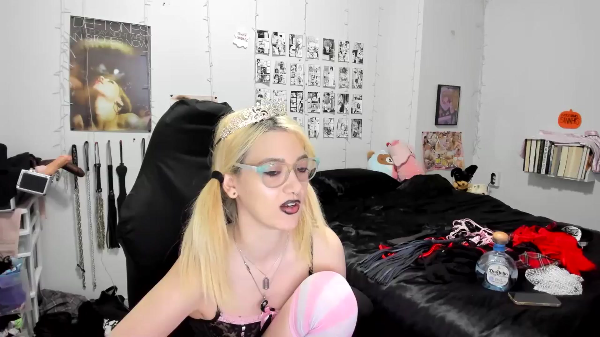 Gallery image thumbnail from AnnaTame's myfreecams stream on, 11/02/2025, 09:02 image 17 of 20
