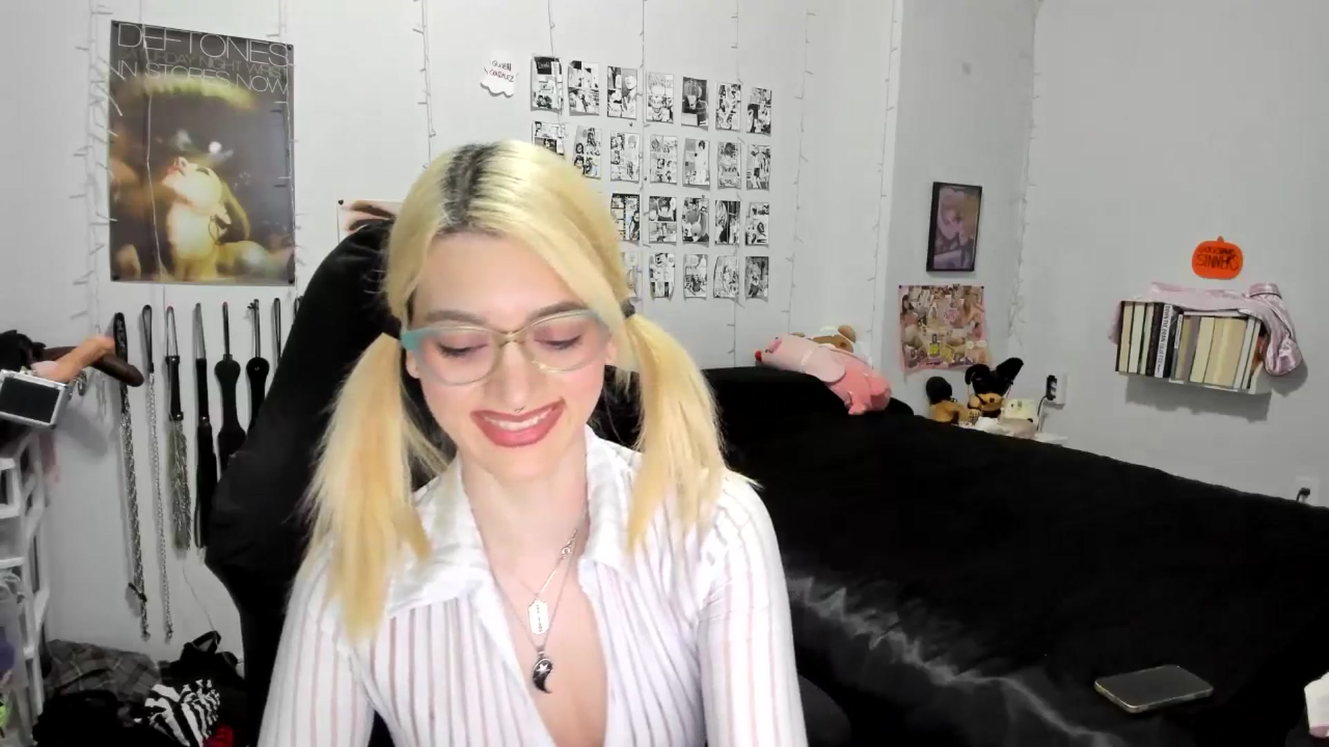 Gallery image thumbnail from AnnaTame's myfreecams stream on, 11/03/2025, 06:05 image 9 of 20