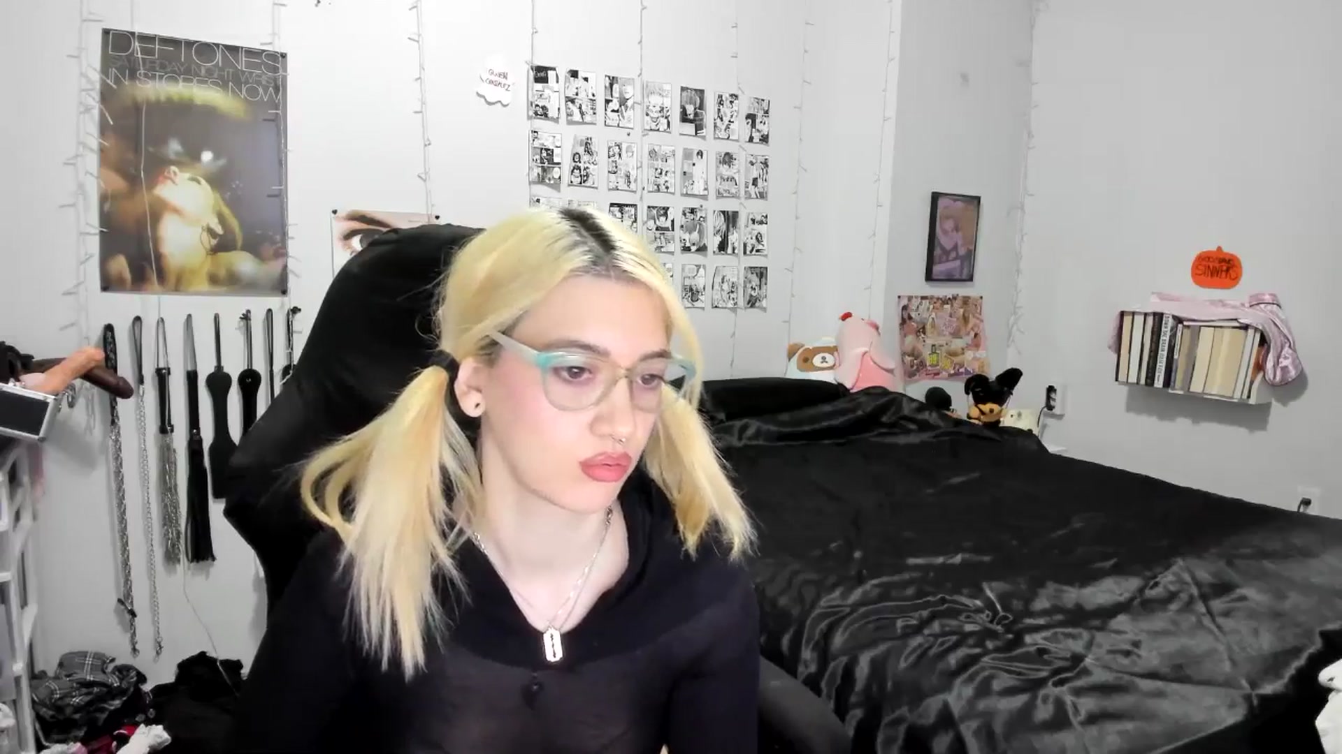 Gallery image thumbnail from AnnaTame's myfreecams stream on, 11/04/2025, 05:00 image 3 of 20
