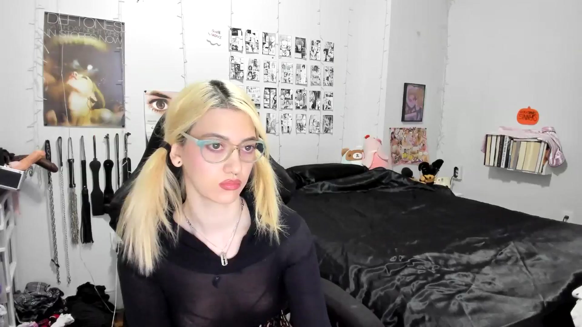 Gallery image thumbnail from AnnaTame's myfreecams stream on, 11/04/2025, 05:00 image 8 of 20