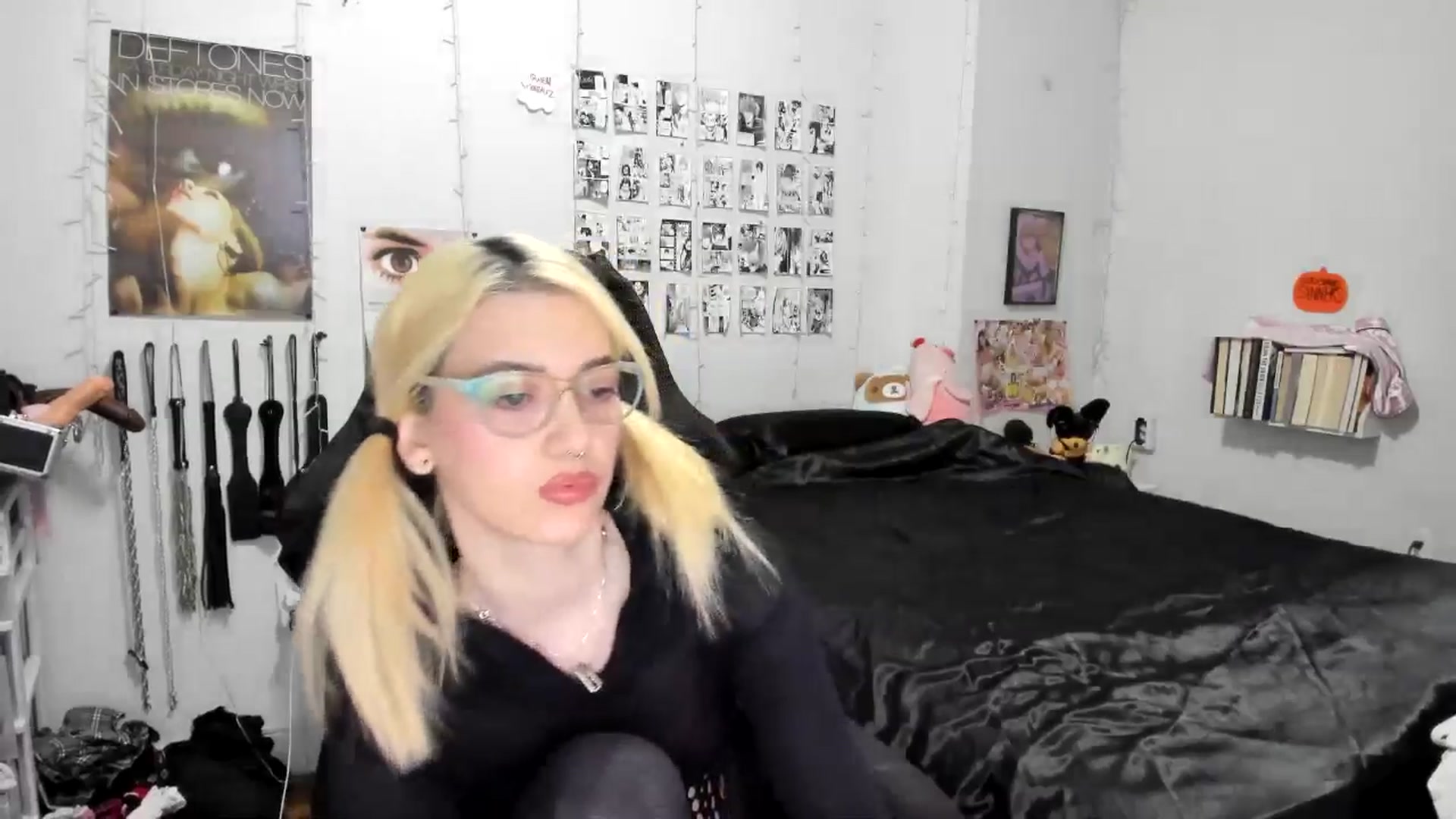 Gallery image thumbnail from AnnaTame's myfreecams stream on, 11/04/2025, 05:00 image 19 of 20