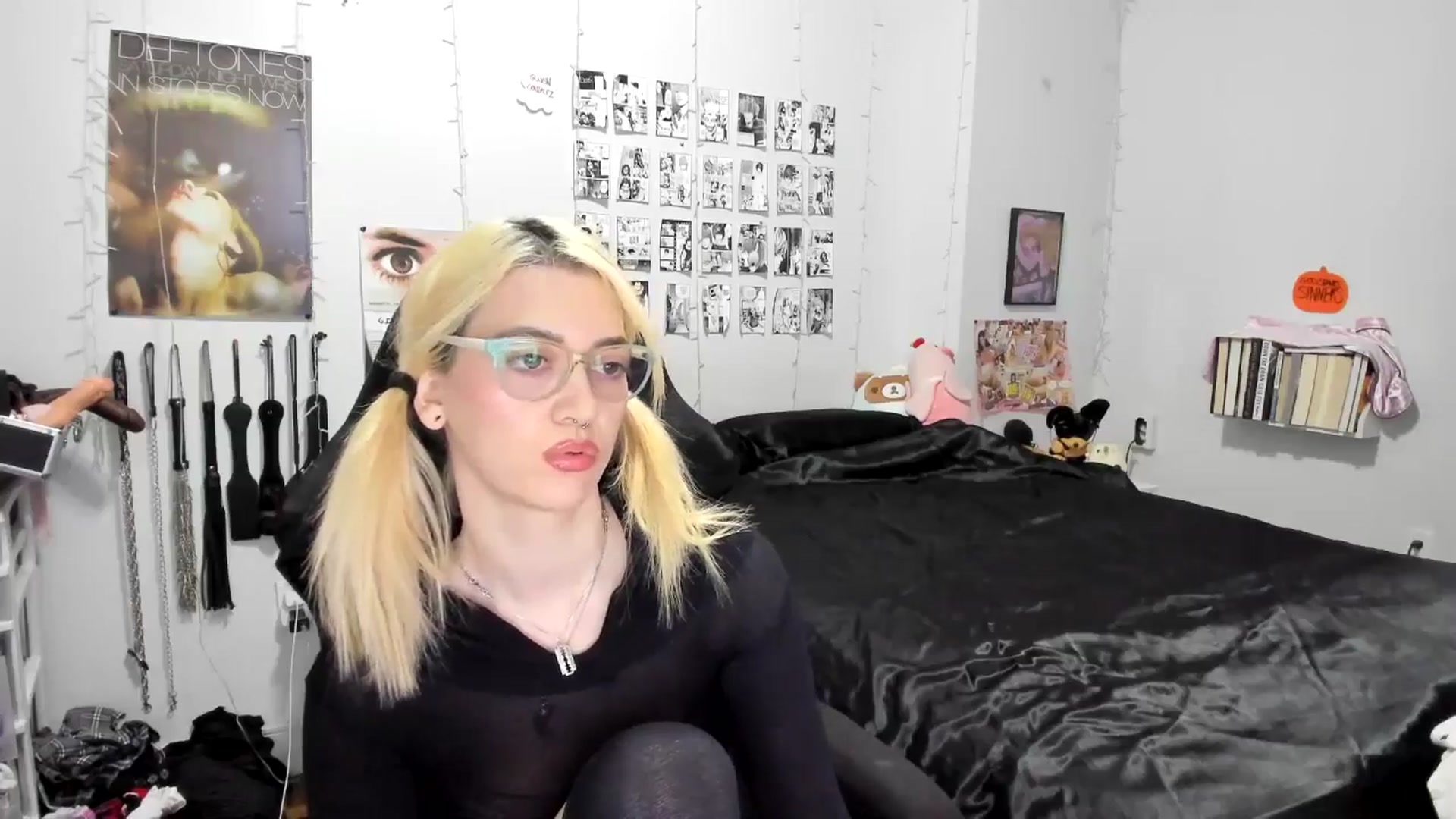 Gallery image thumbnail from AnnaTame's myfreecams stream on, 11/04/2025, 05:00 image 20 of 20