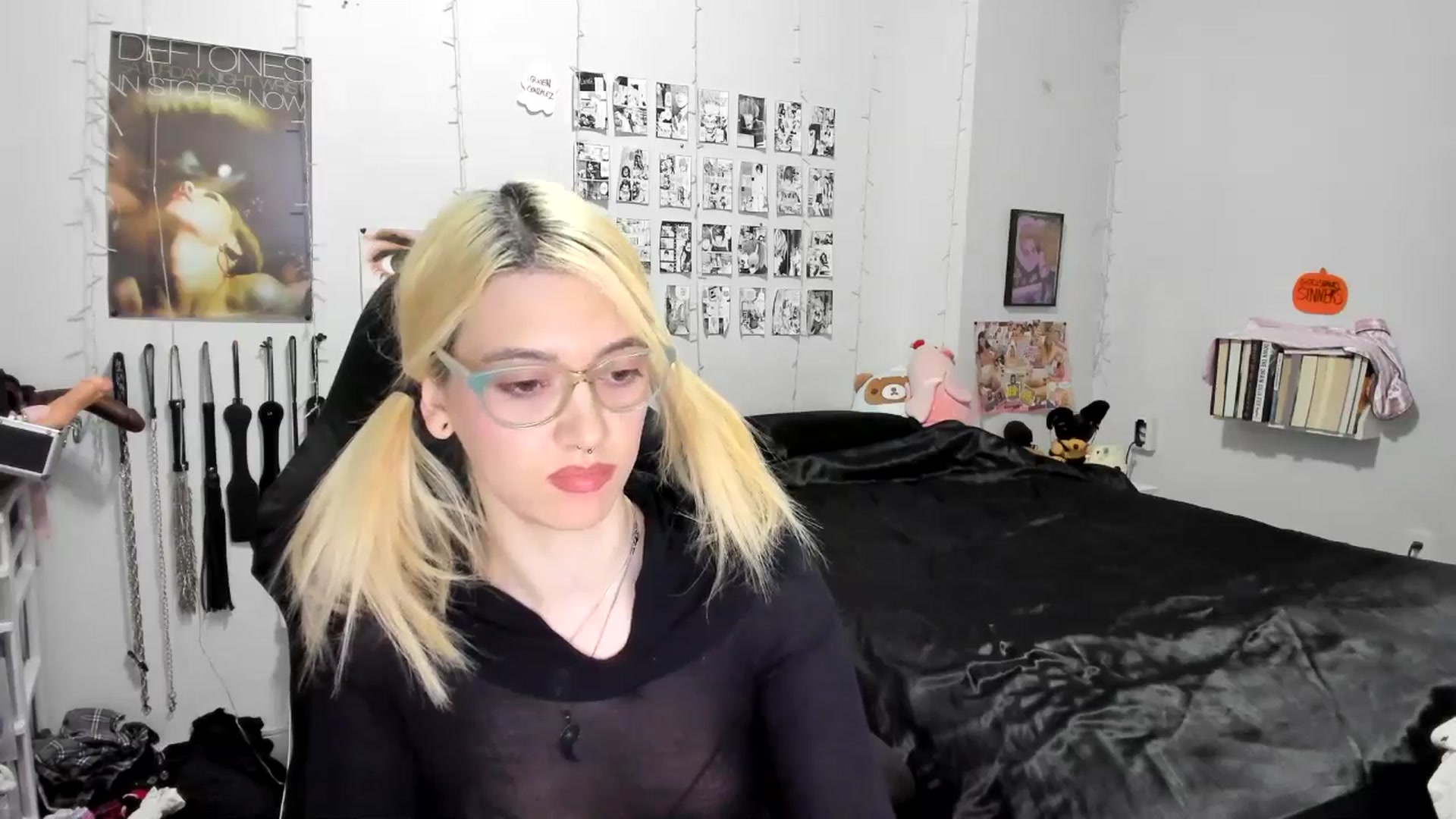 Gallery image thumbnail from AnnaTame's myfreecams stream on, 11/04/2025, 06:00 image 4 of 20