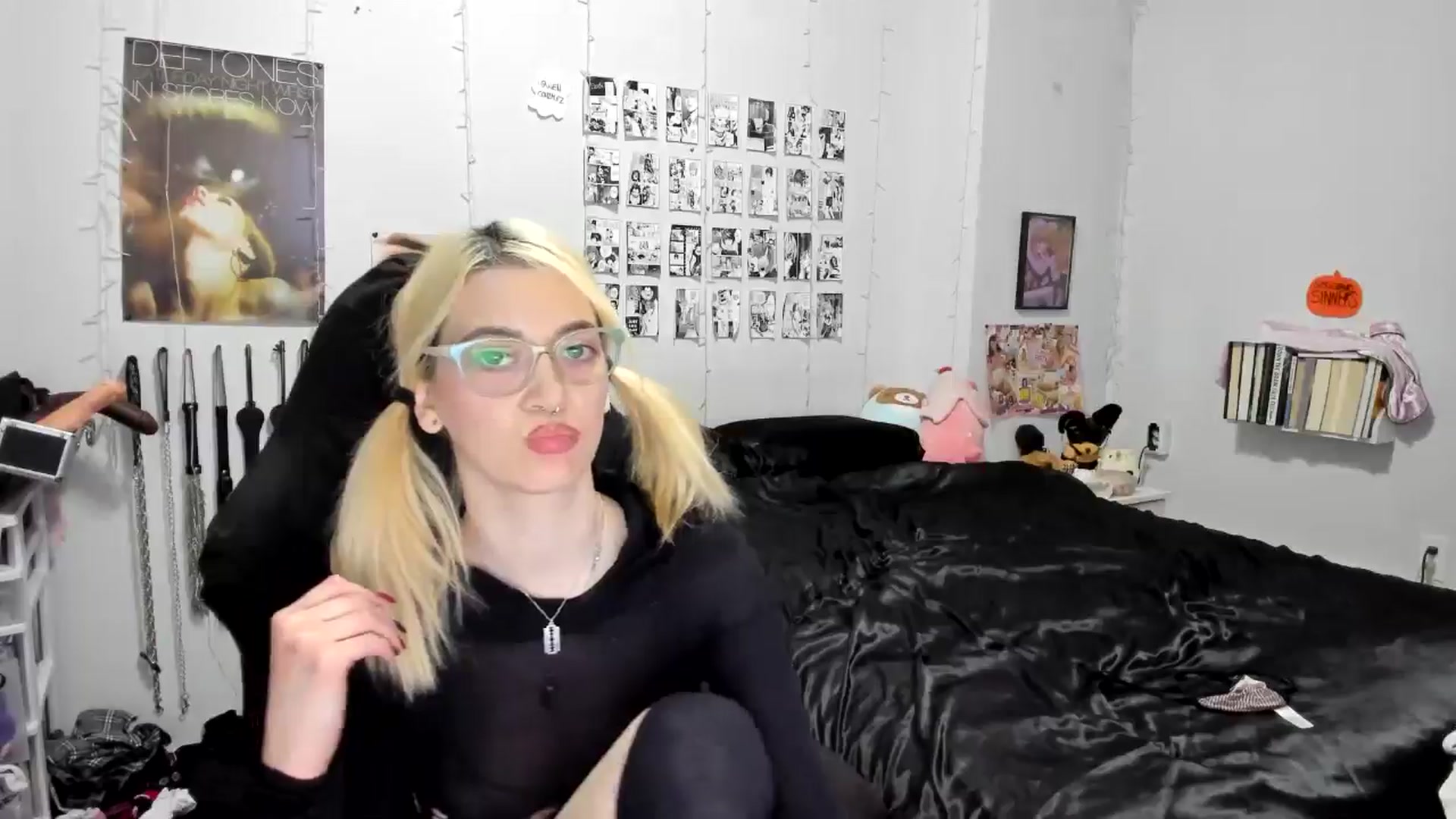Gallery image thumbnail from AnnaTame's myfreecams stream on, 11/04/2025, 06:00 image 13 of 20