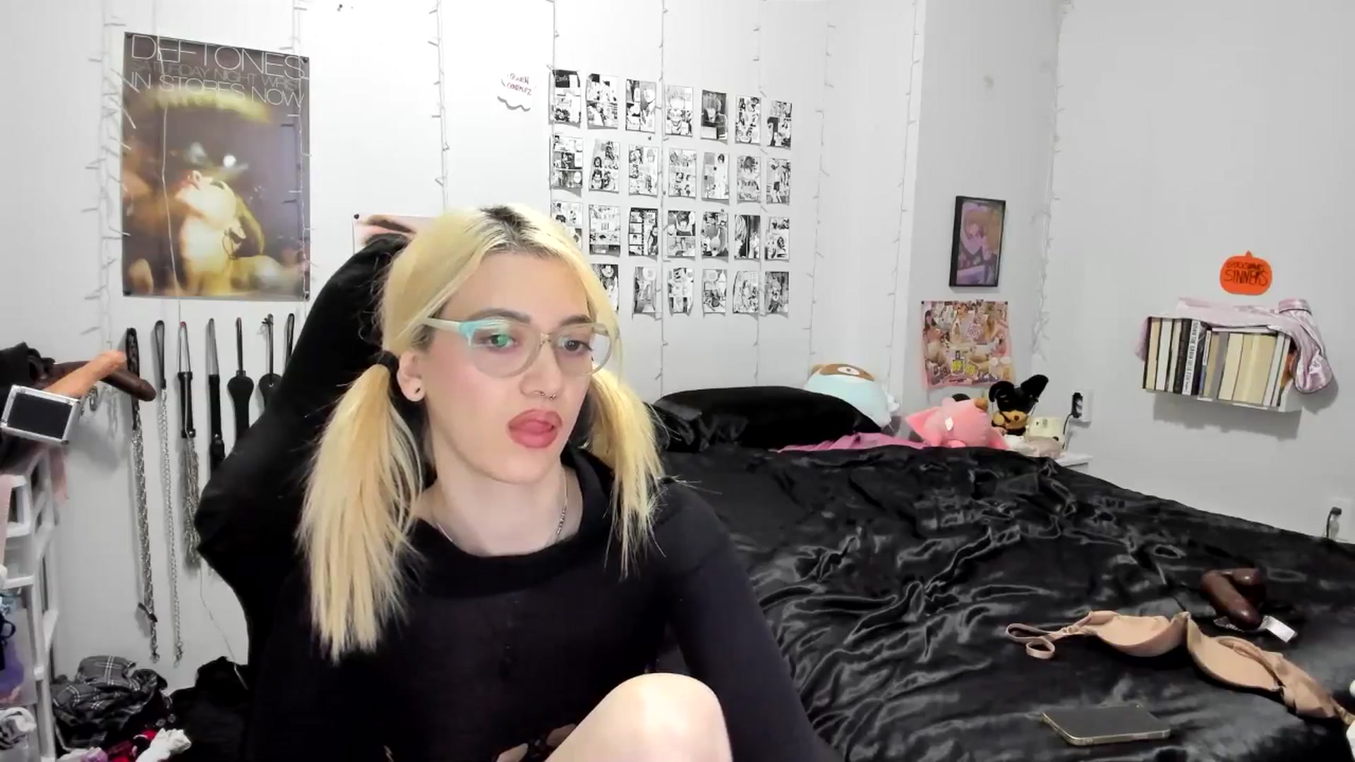 Gallery image thumbnail from AnnaTame's myfreecams stream on, 11/04/2025, 06:35 image 8 of 20