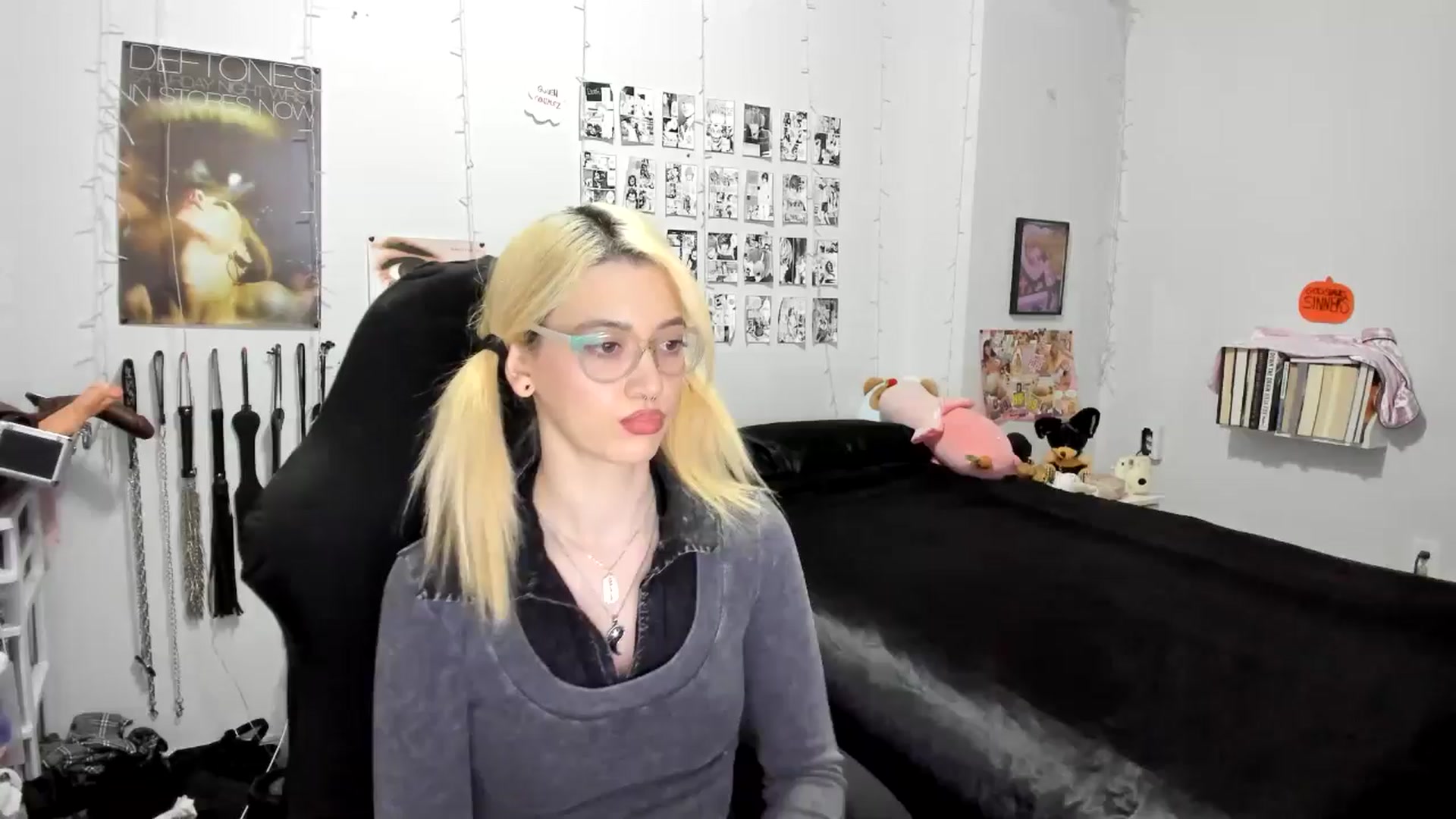 Gallery image thumbnail from AnnaTame's myfreecams stream on, 11/05/2025, 11:03 image 1 of 20