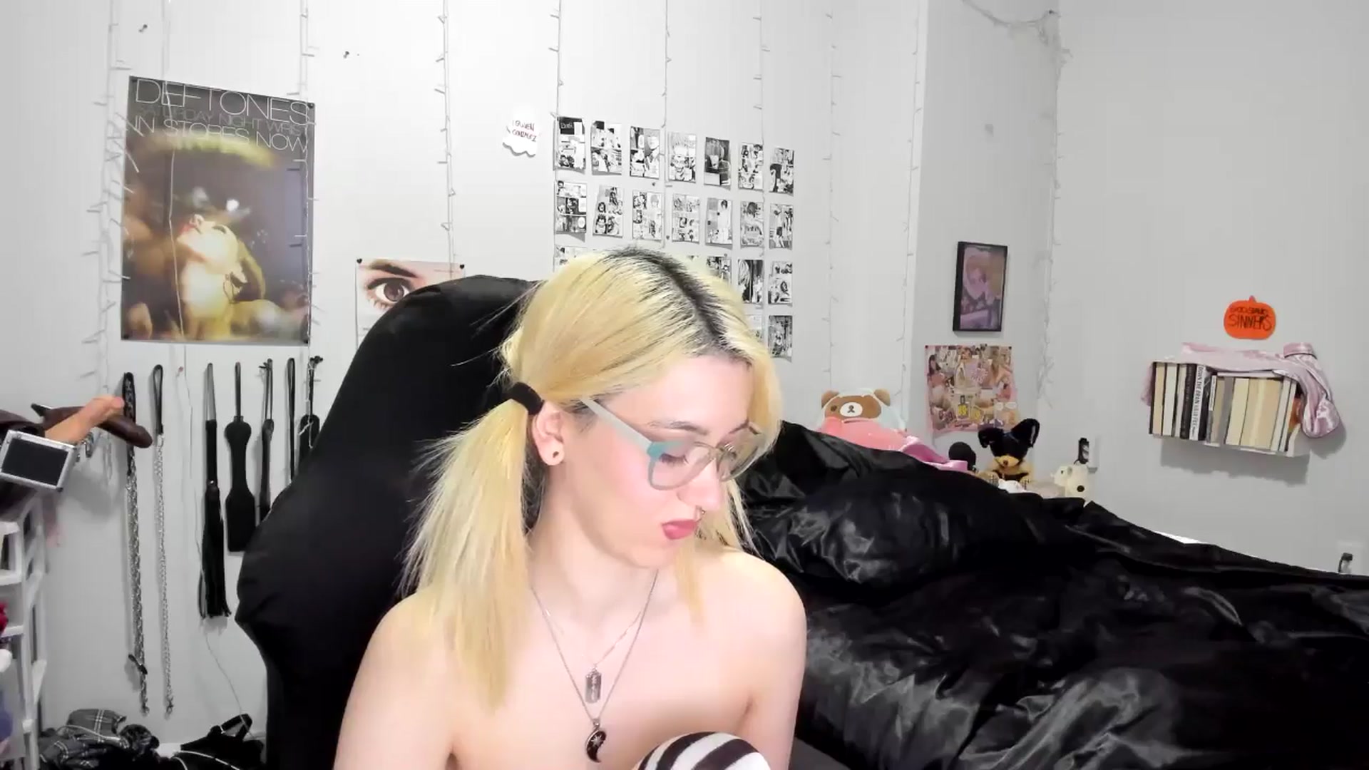 Gallery image thumbnail from AnnaTame's myfreecams stream on, 11/05/2025, 14:05 image 10 of 20