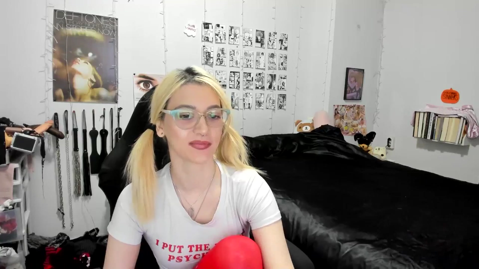 Gallery image thumbnail from AnnaTame's myfreecams stream on, 11/10/2025, 04:59 image 3 of 20